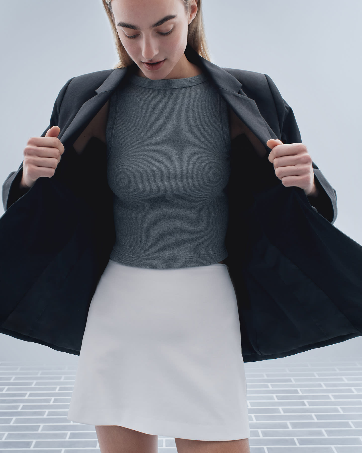 Everlane pic description