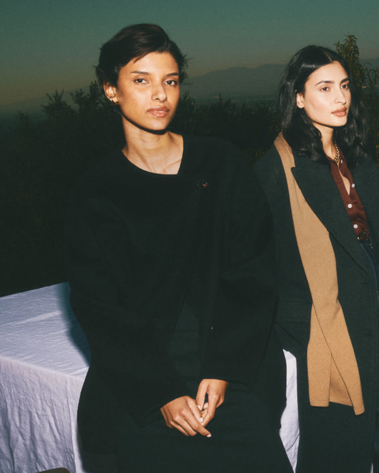 Everlane pic description