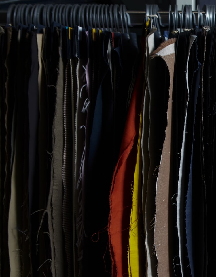 Everlane pic description