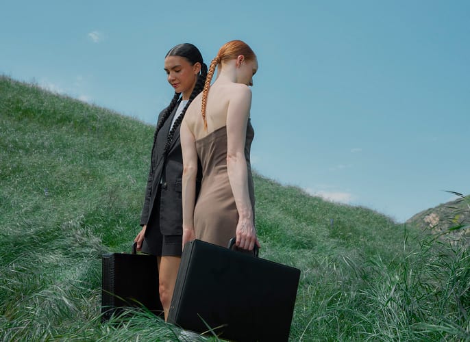 Everlane pic description