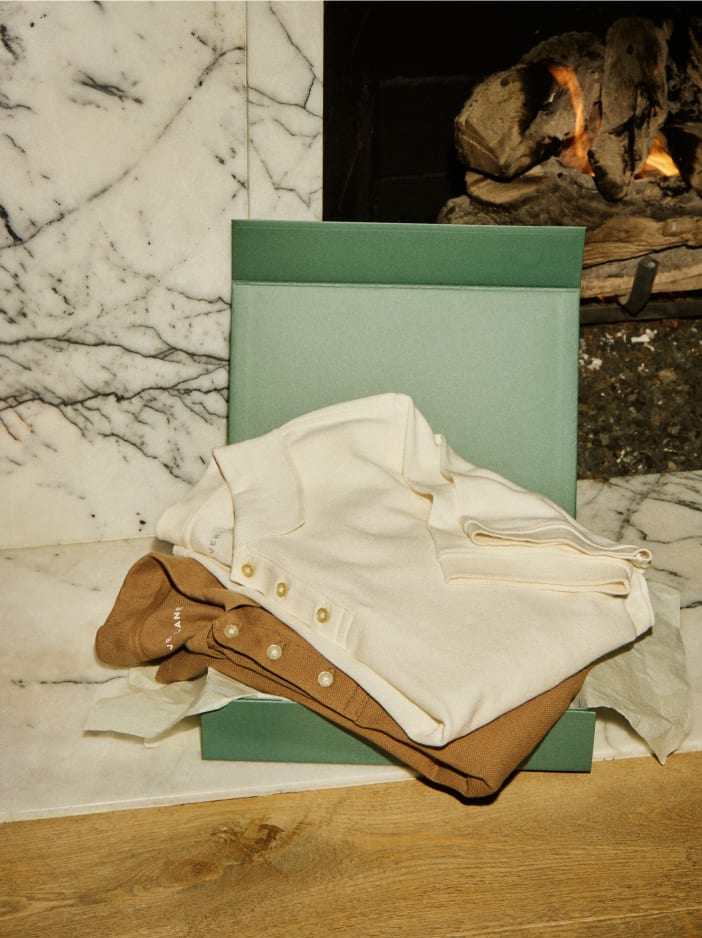 Everlane pic description