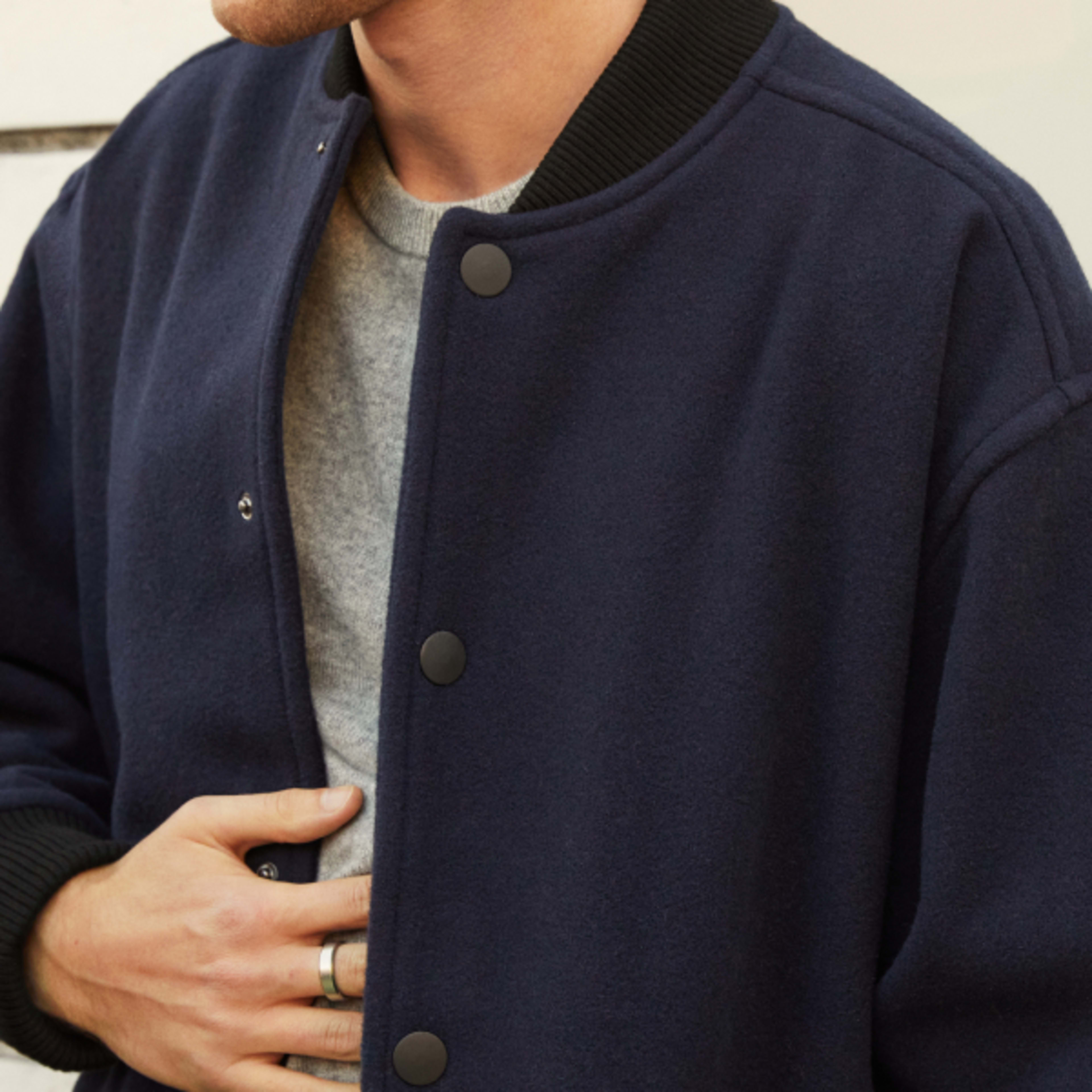The ReWool® Varsity Bomber Navy / Black Everlane