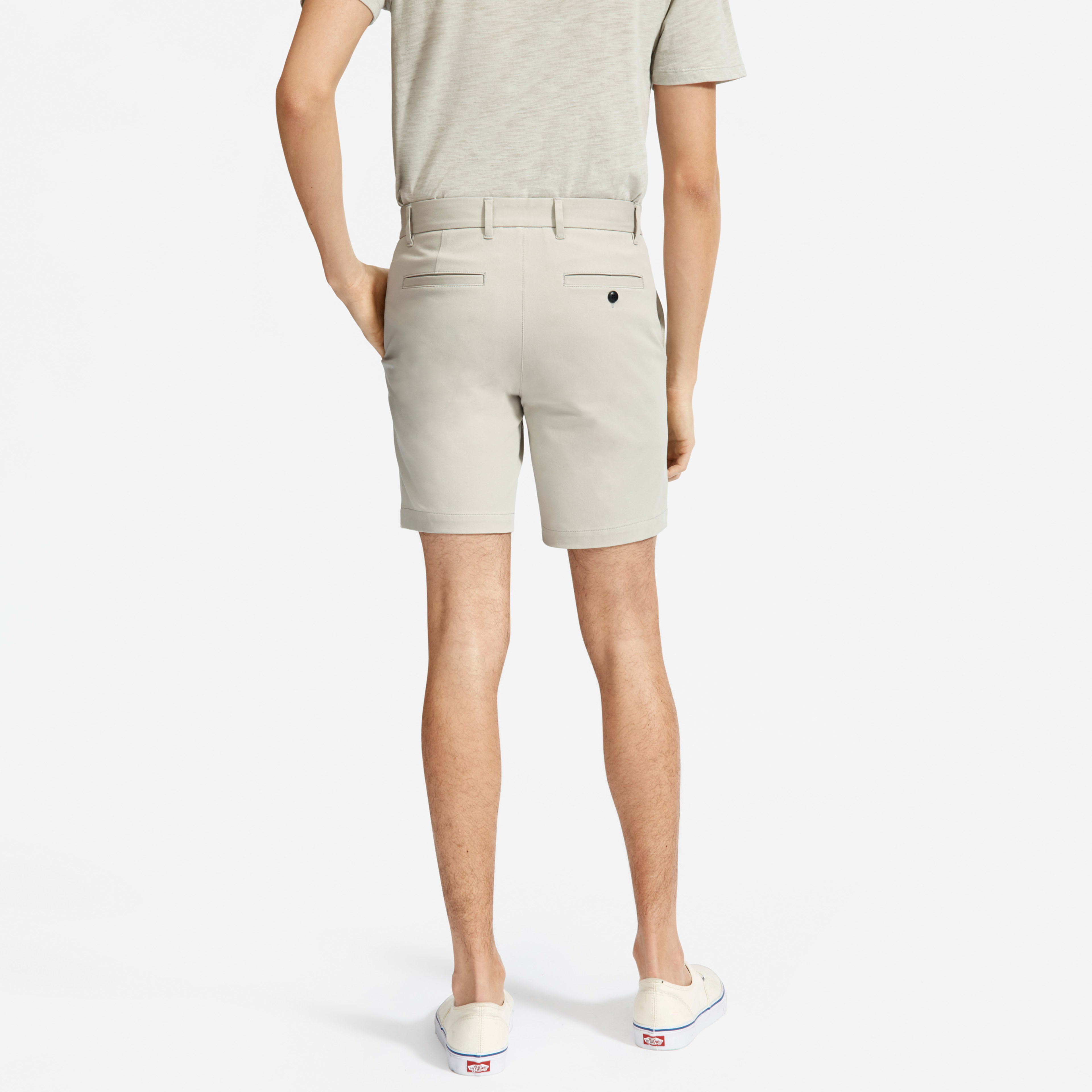 The 7" Slim Fit Performance Chino Short Stone Everlane