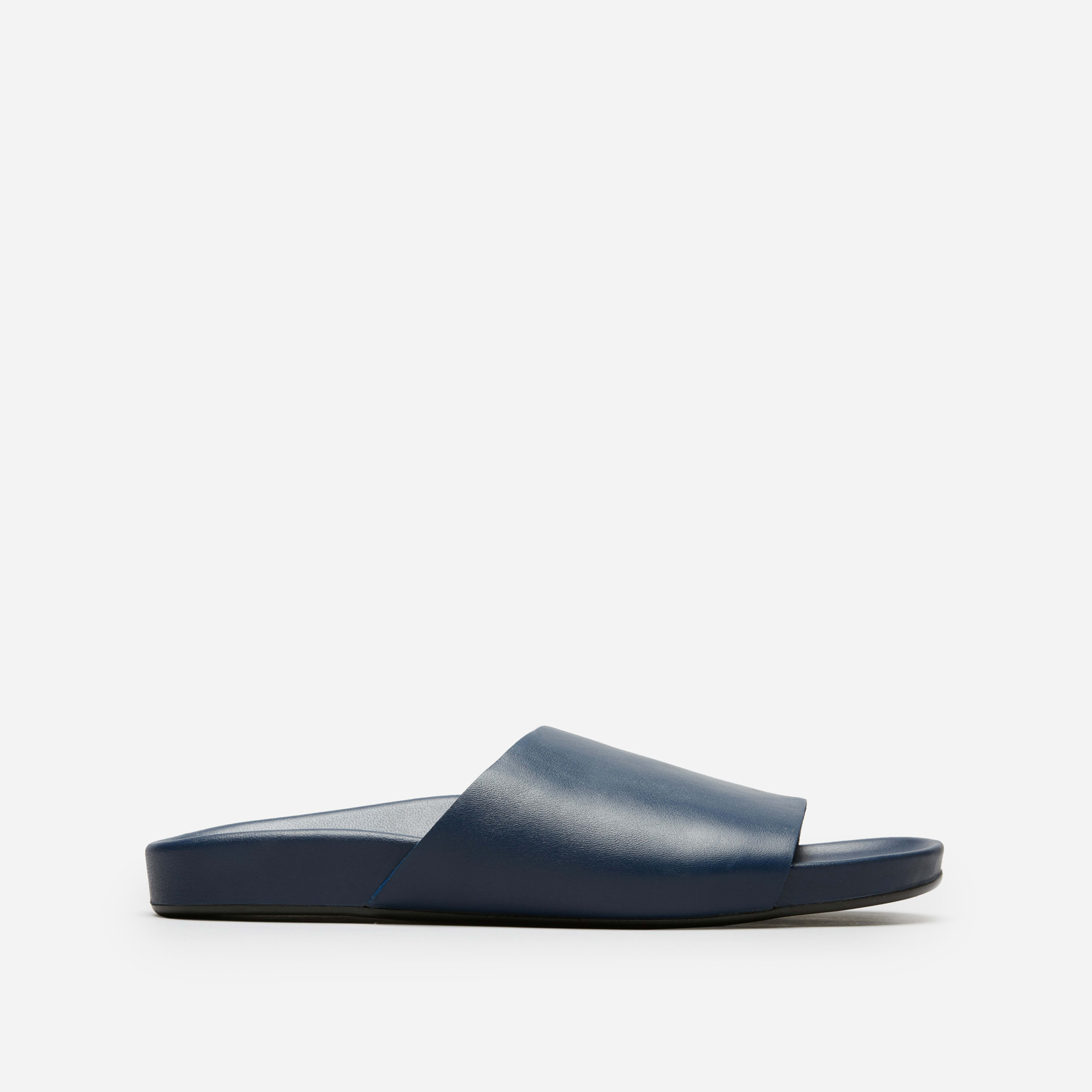 The Form Slide Sandal Navy – Everlane