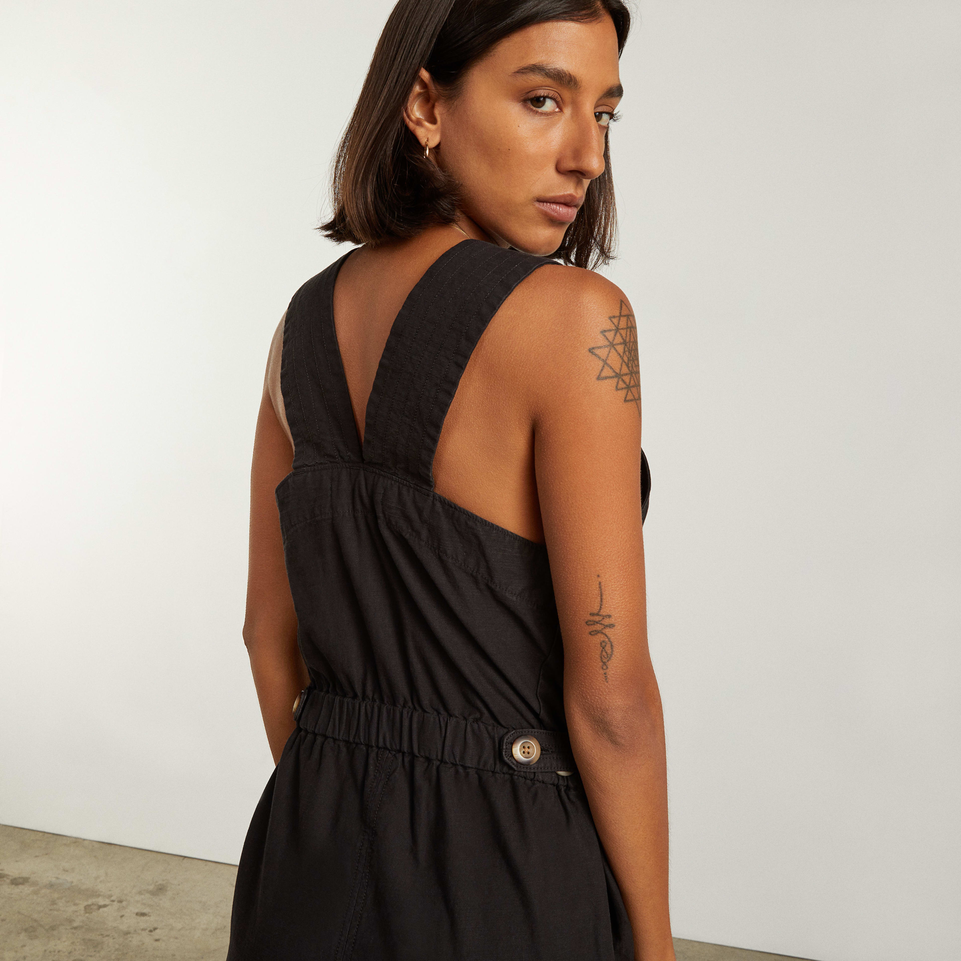 The Fatigue Apron Jumpsuit Black Everlane