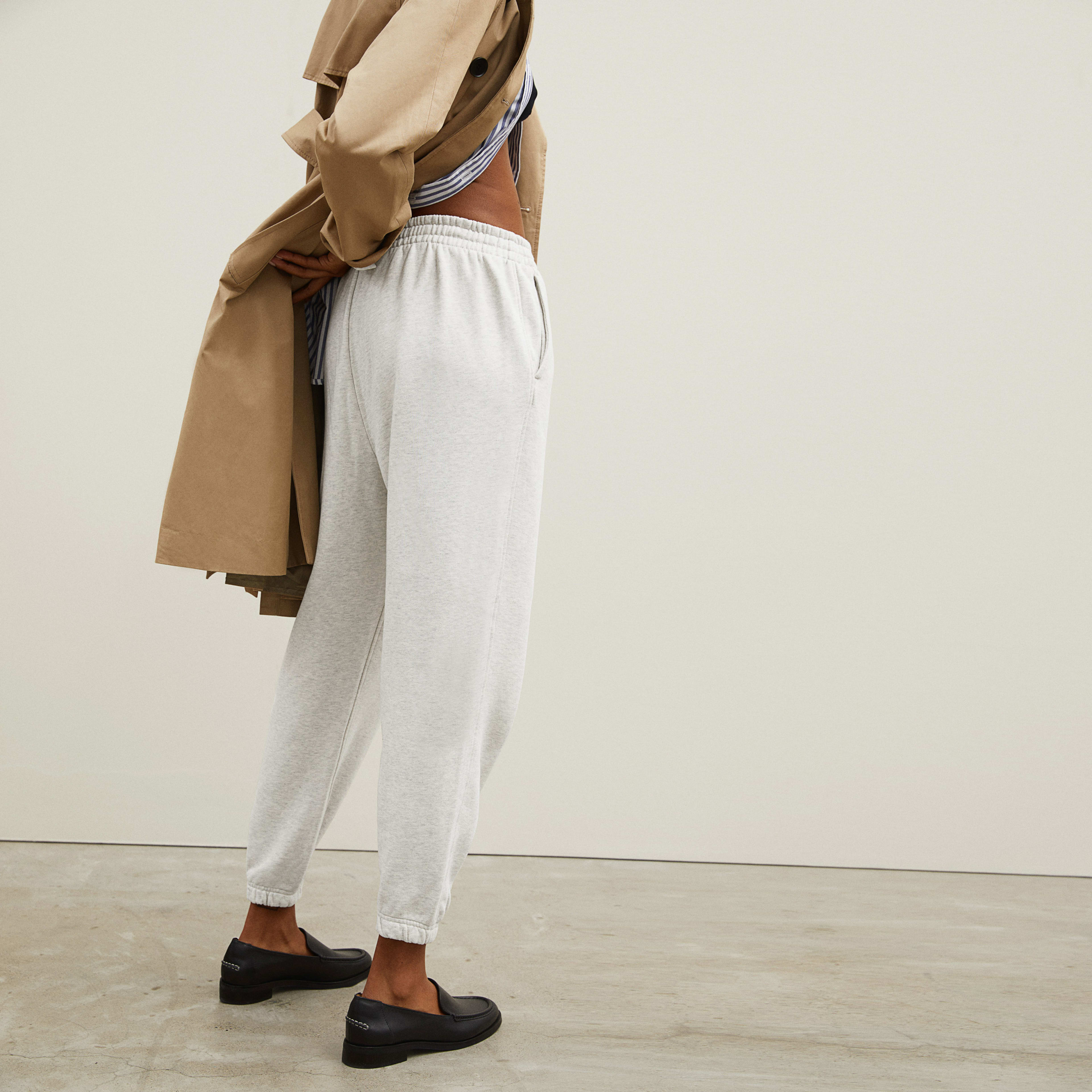 everlane track jogger
