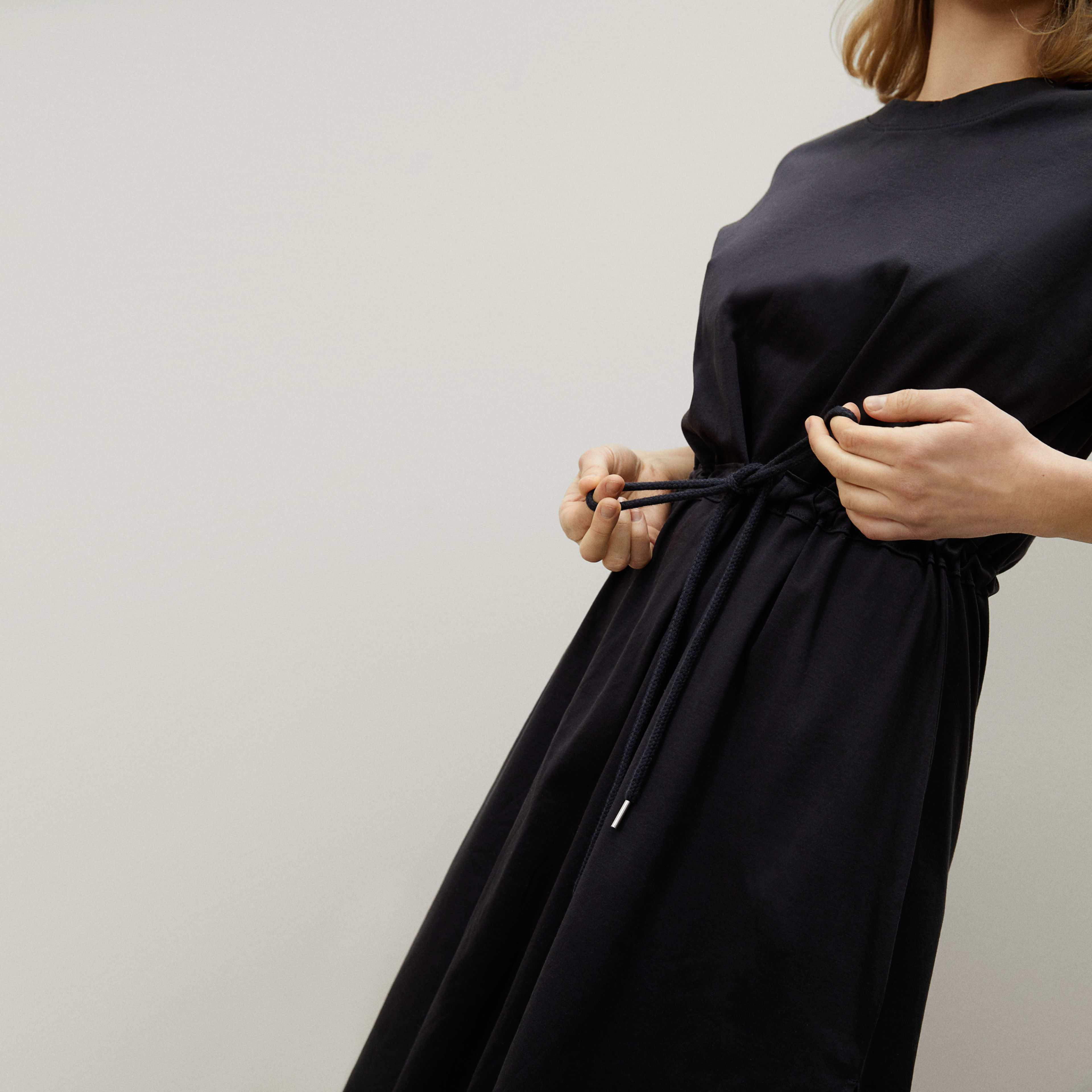 The Luxe Cotton Tie-Front Tee Dress Black – Everlane