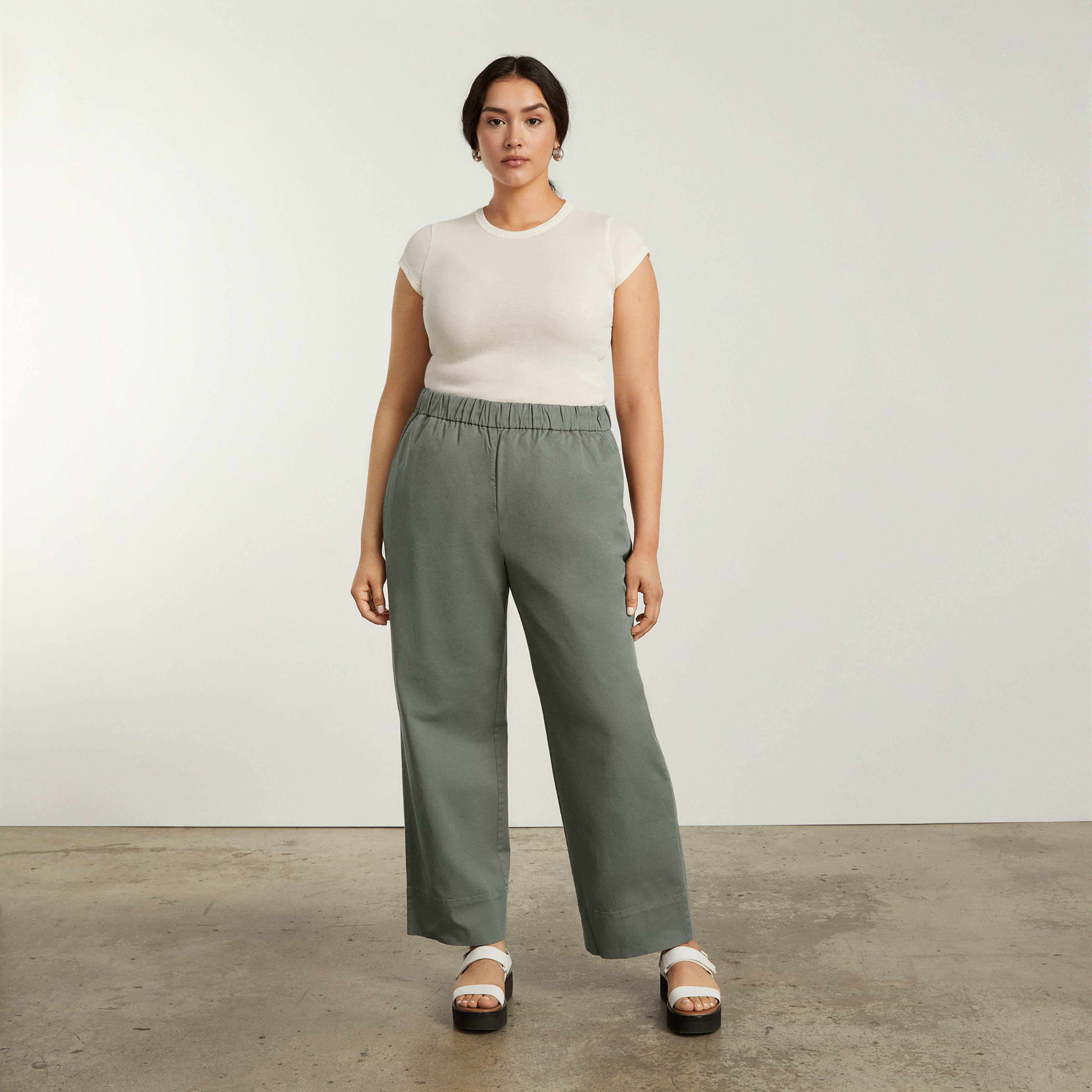 The Easy Pant Pewter Green Everlane