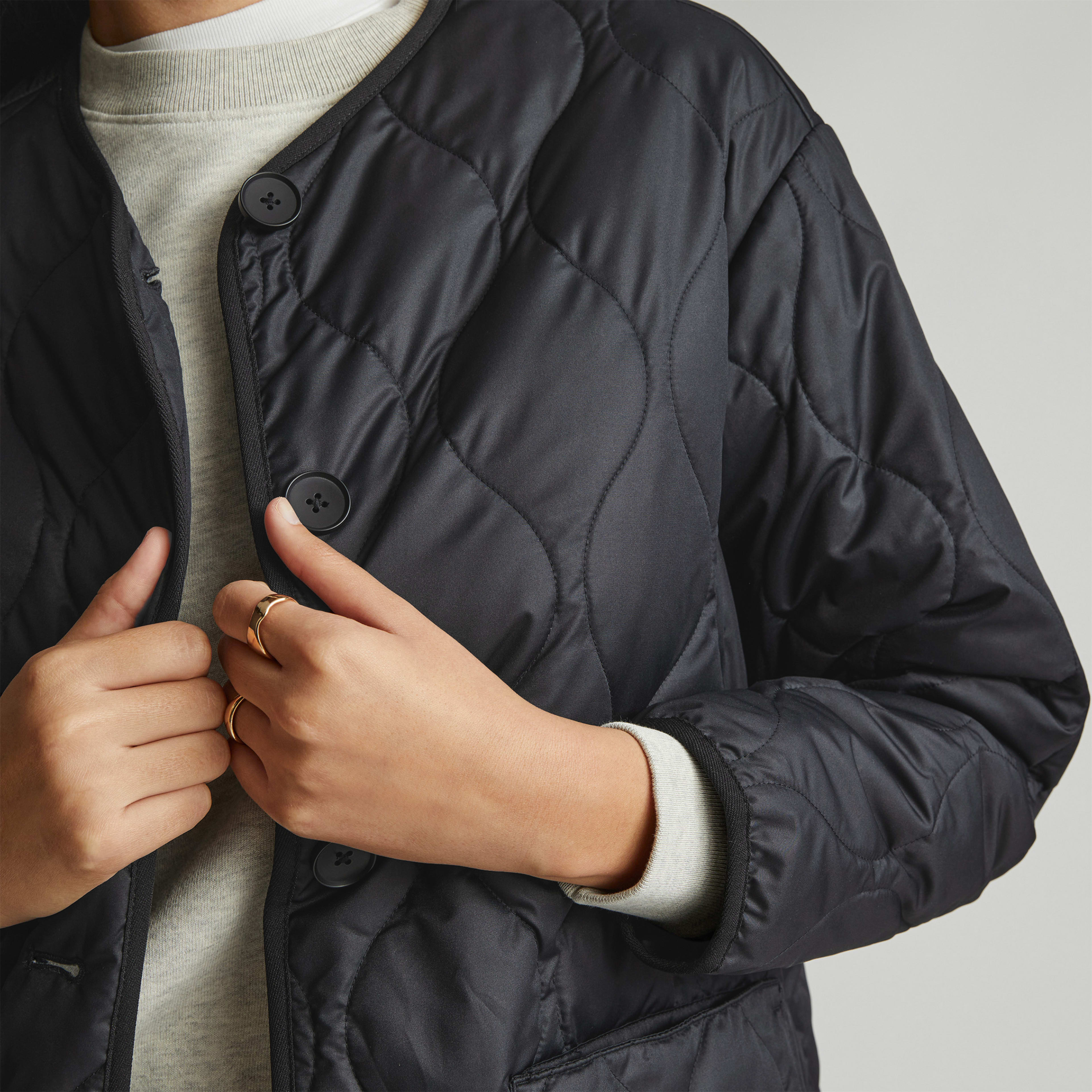 The ReNew Quilted MidLength Liner Black Everlane