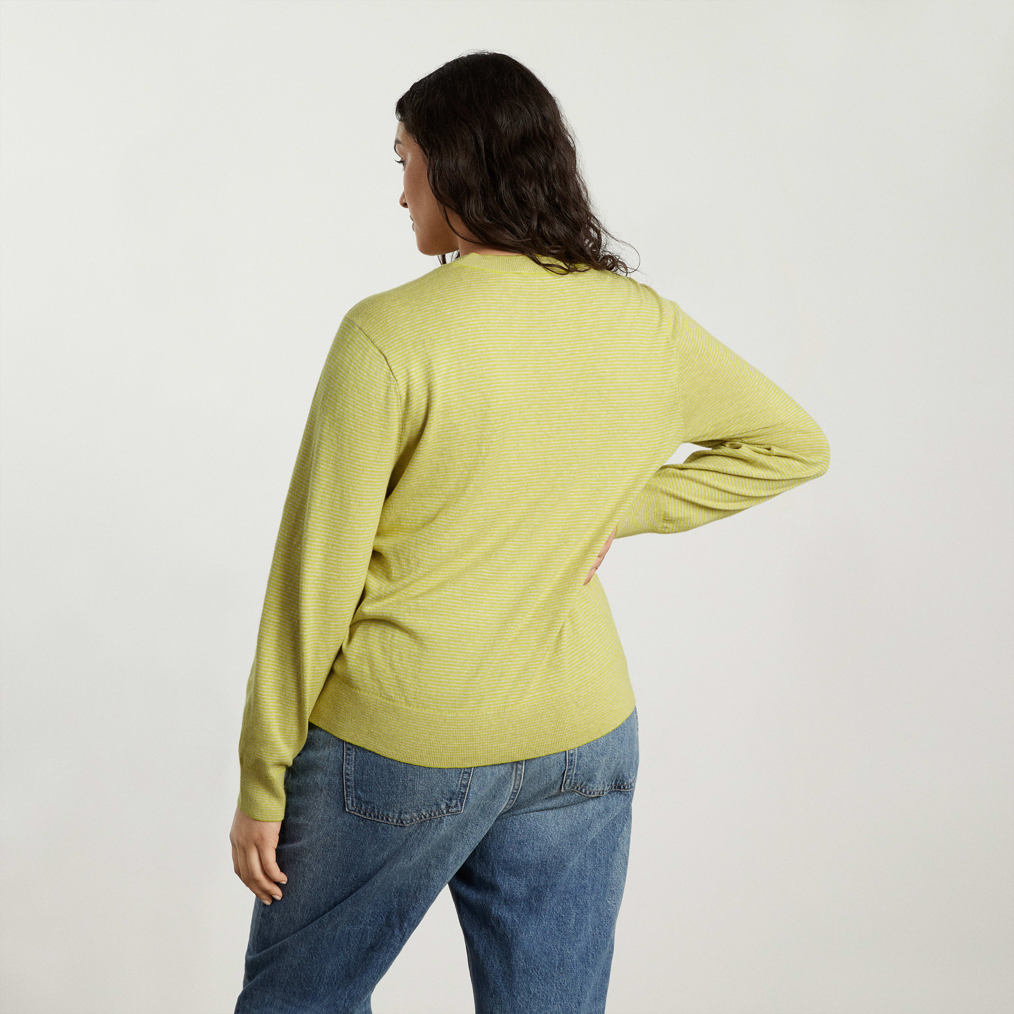 The Organic Cotton Crewneck Sweater Mushroom / Citronelle Everlane