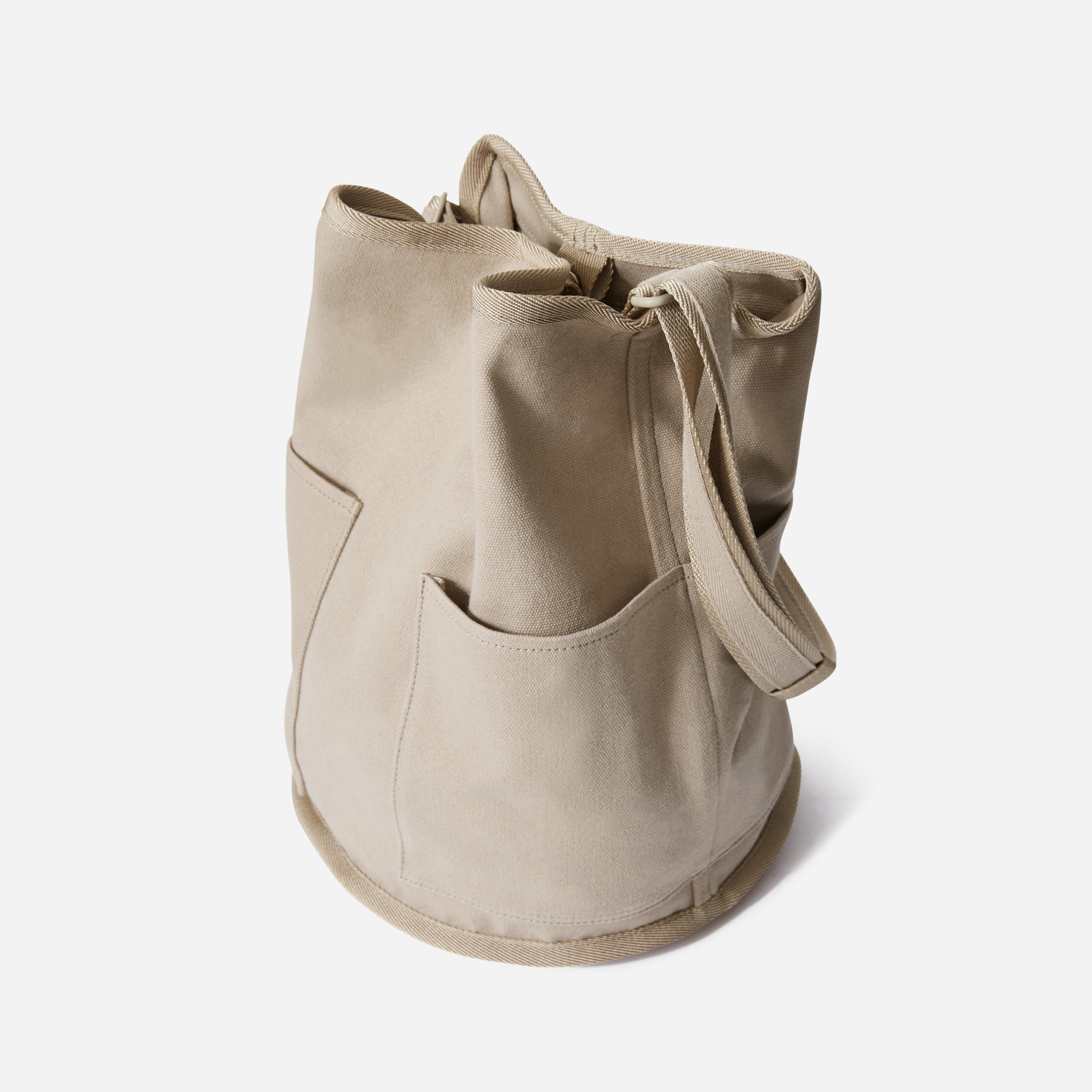 The Lantern Bag Cement – Everlane