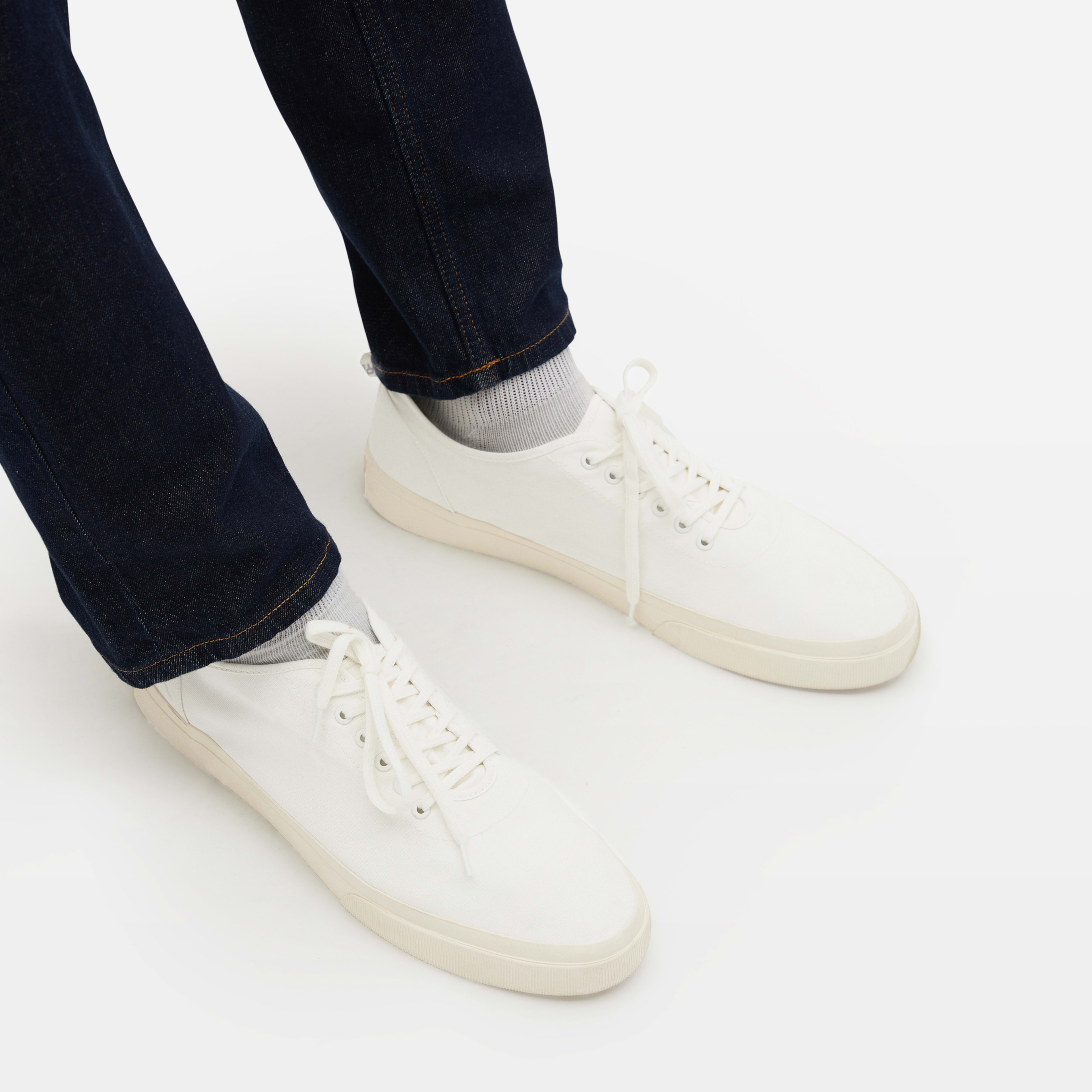 everlane white sneakers
