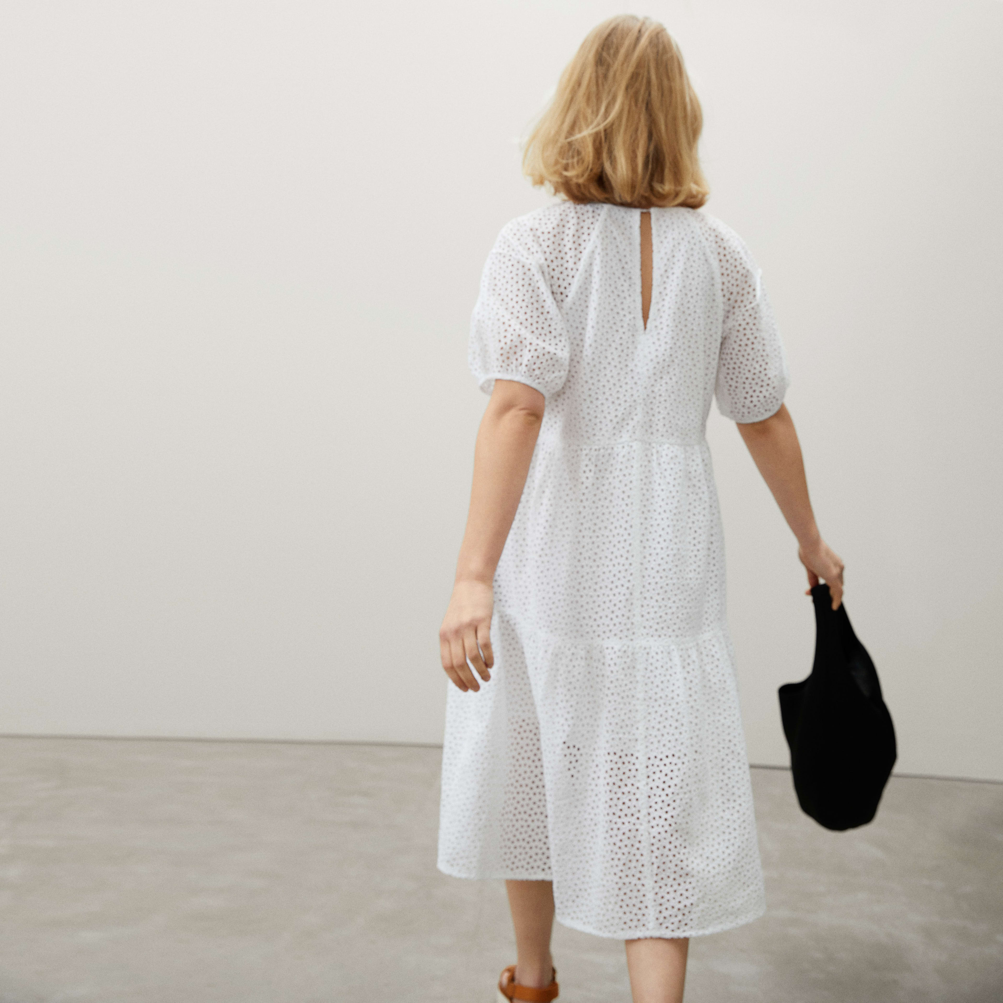 everlane eyelet dress