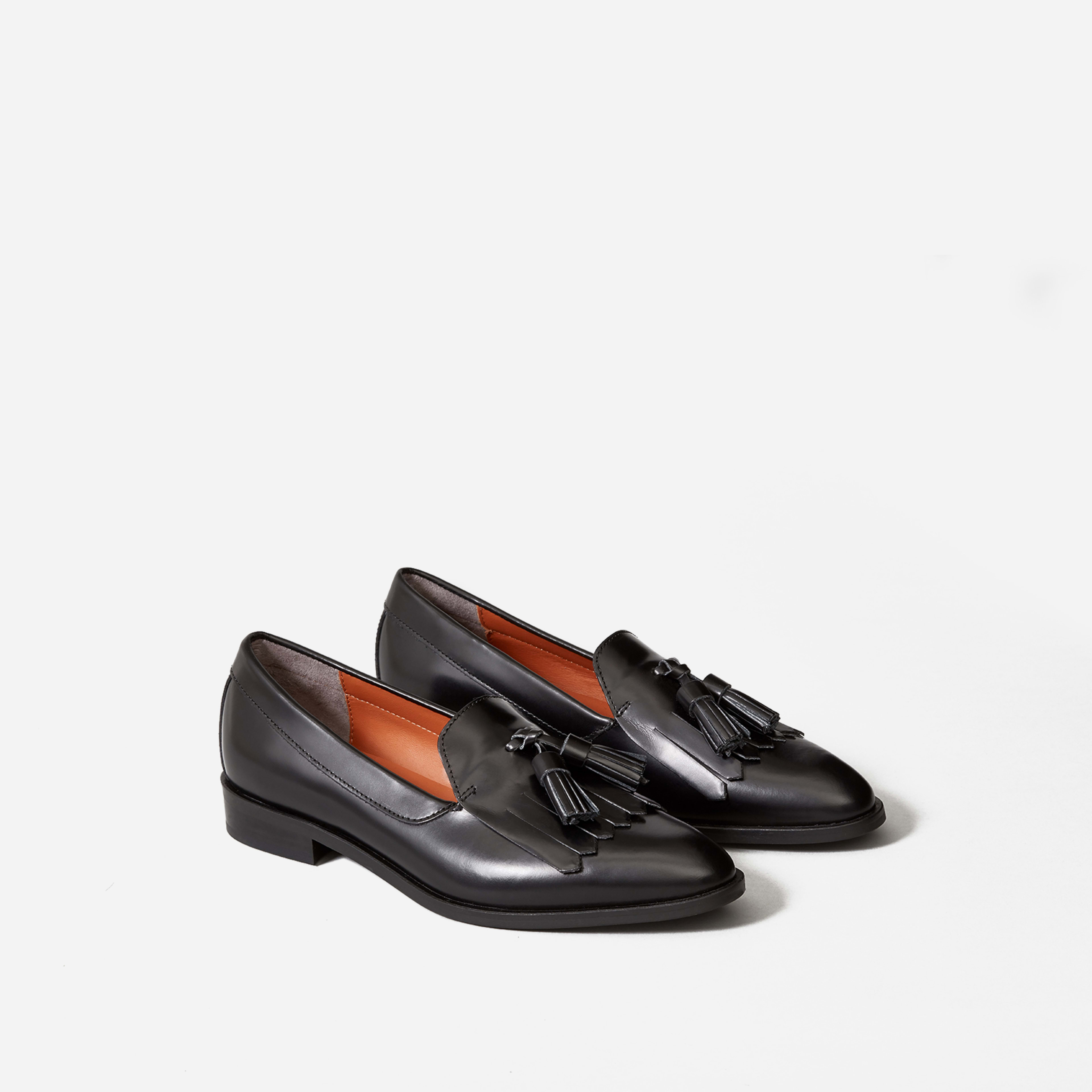 everlane tassel loafer