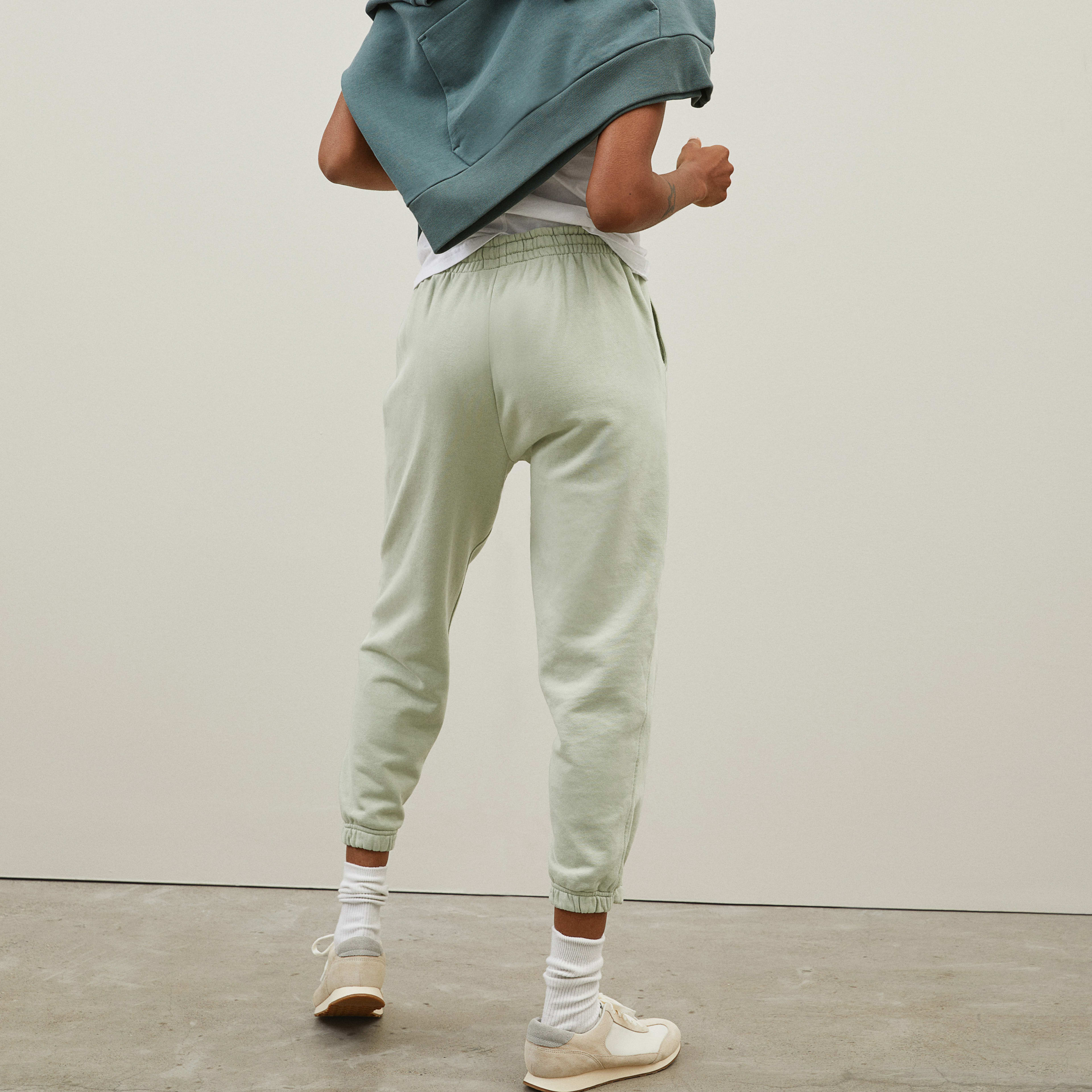 everlane track jogger