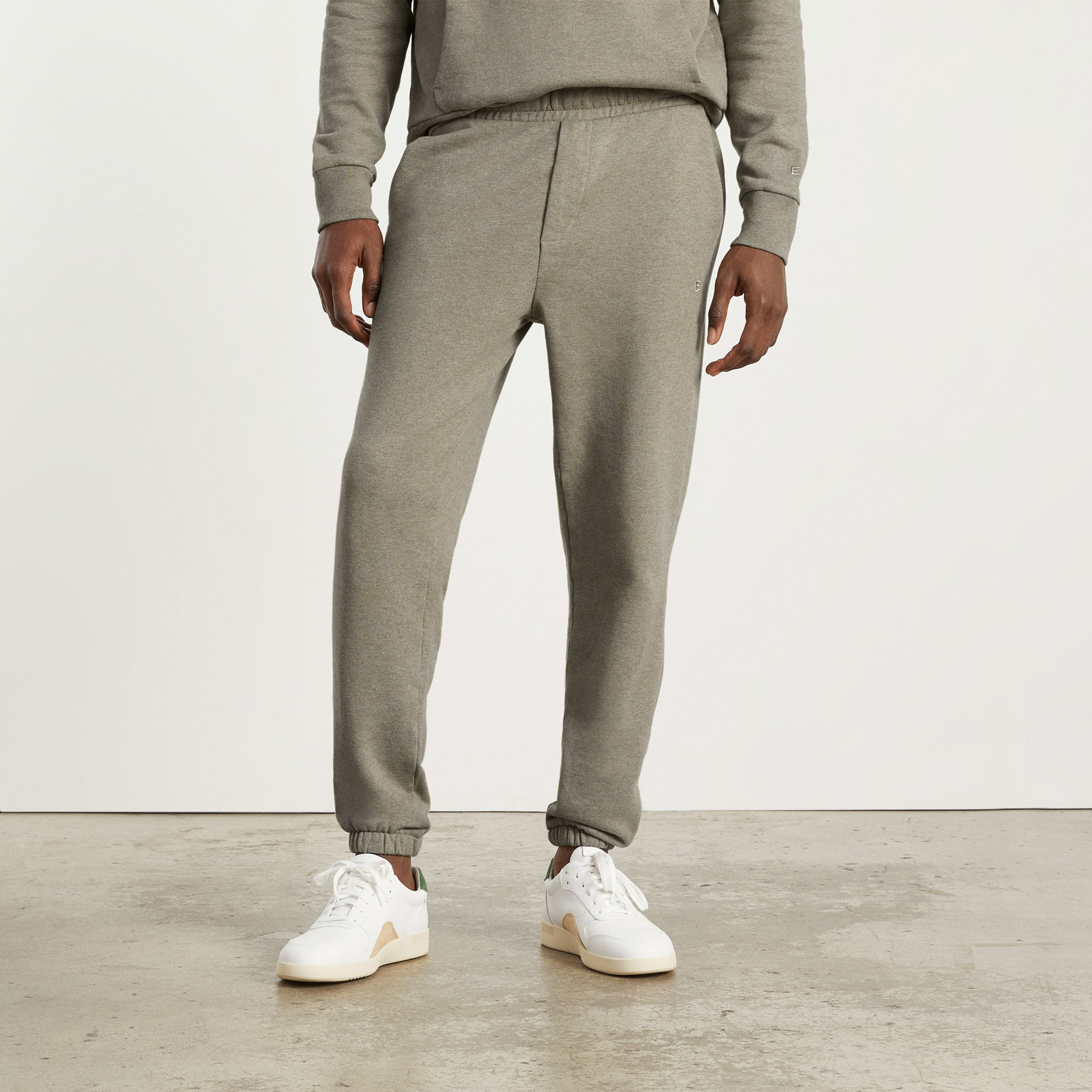 everlane track jogger