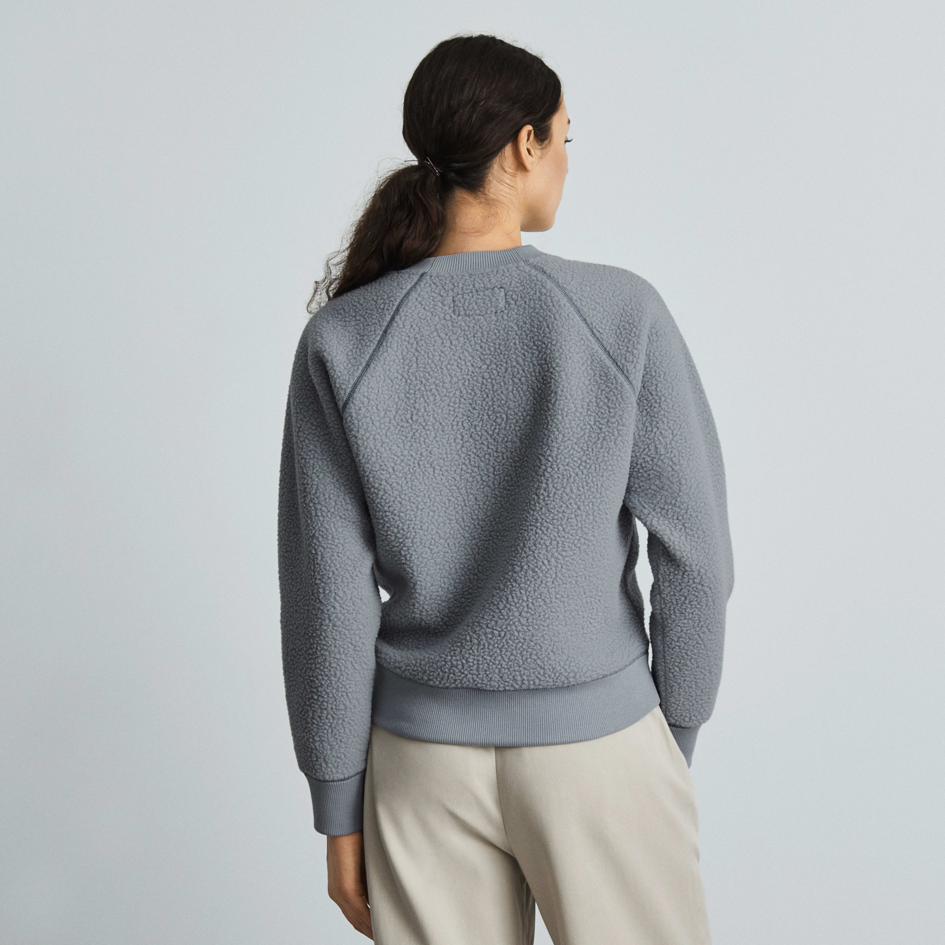 the renew fleece raglan sweatshirt