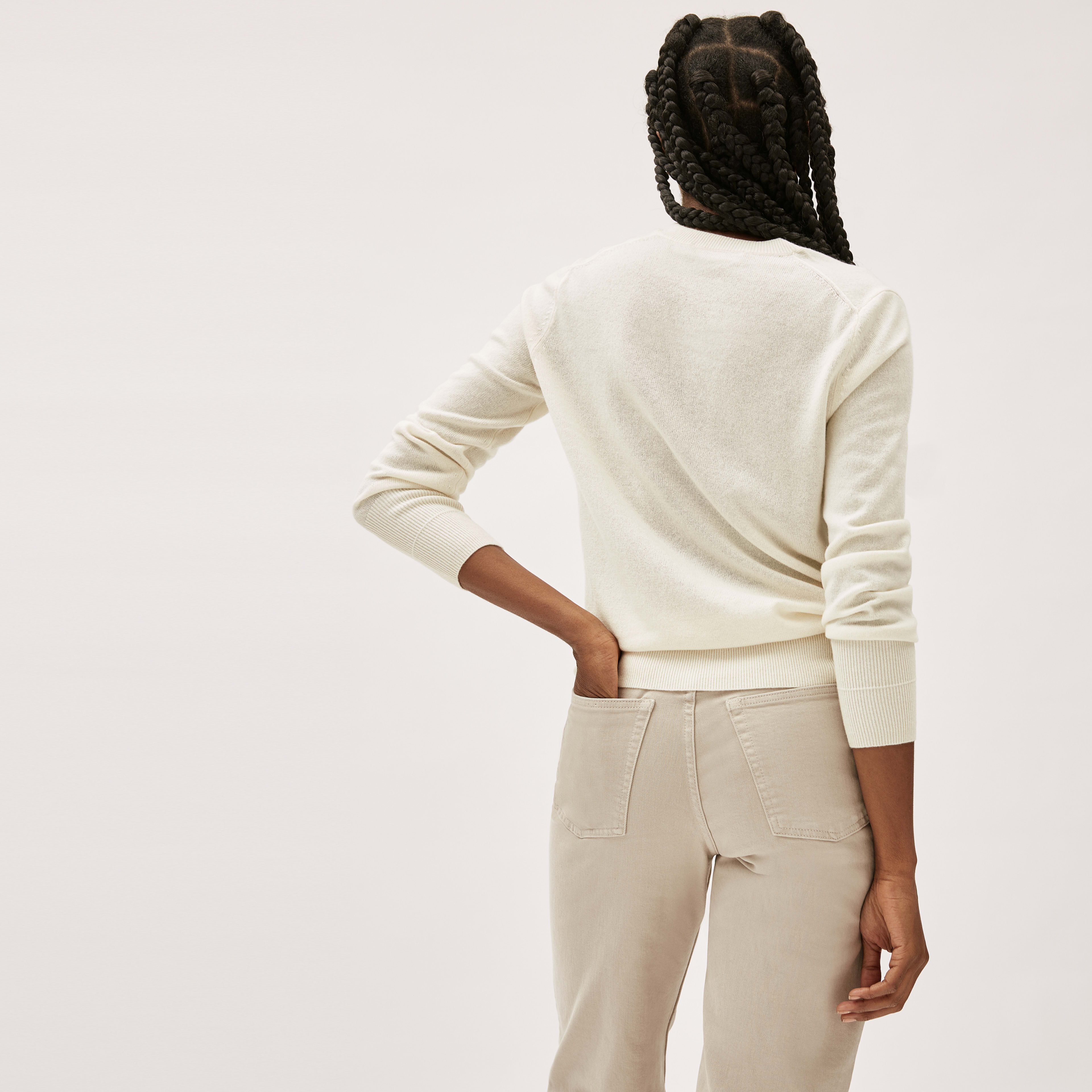 The Cashmere VNeck Ivory Everlane