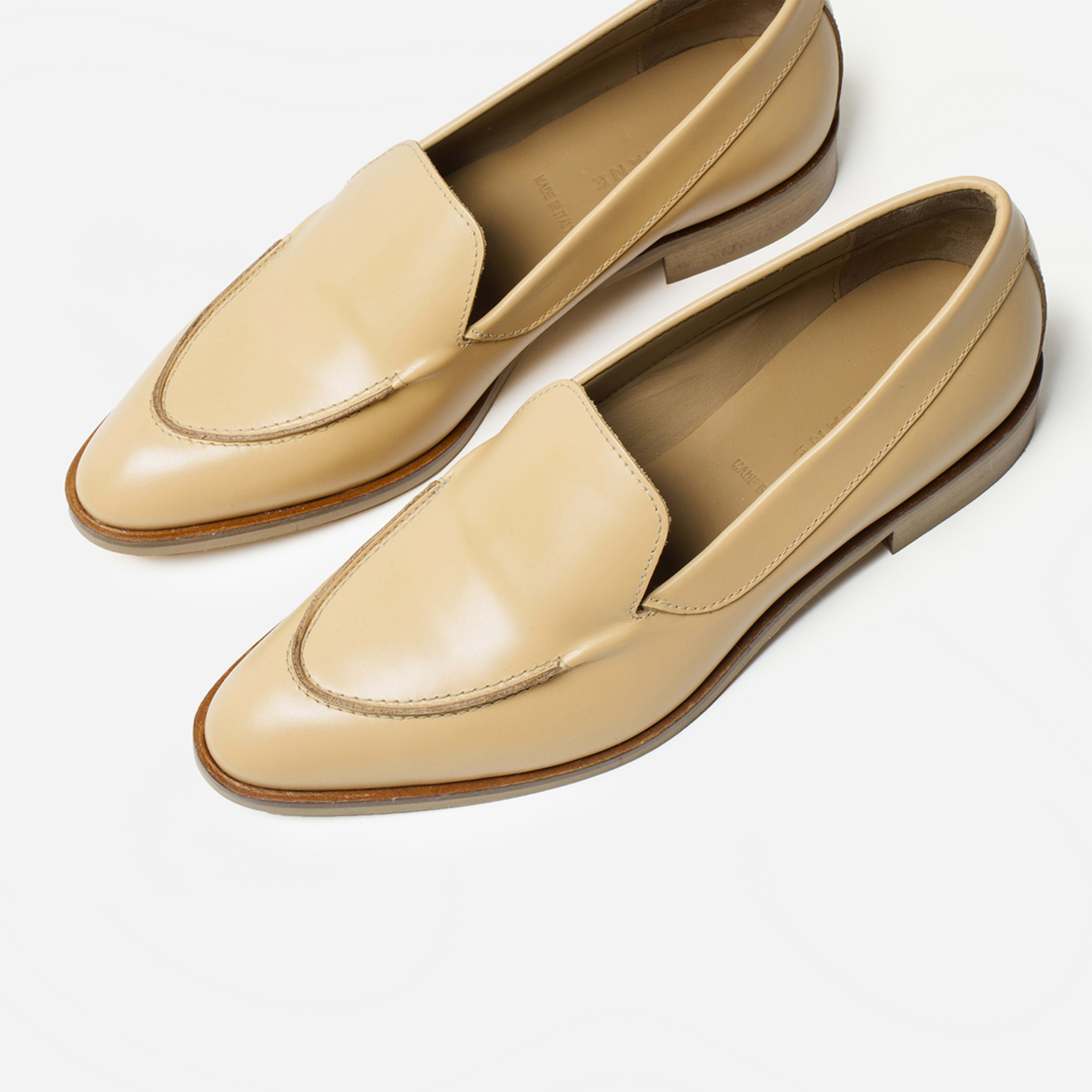 The Modern Loafer Sand Everlane