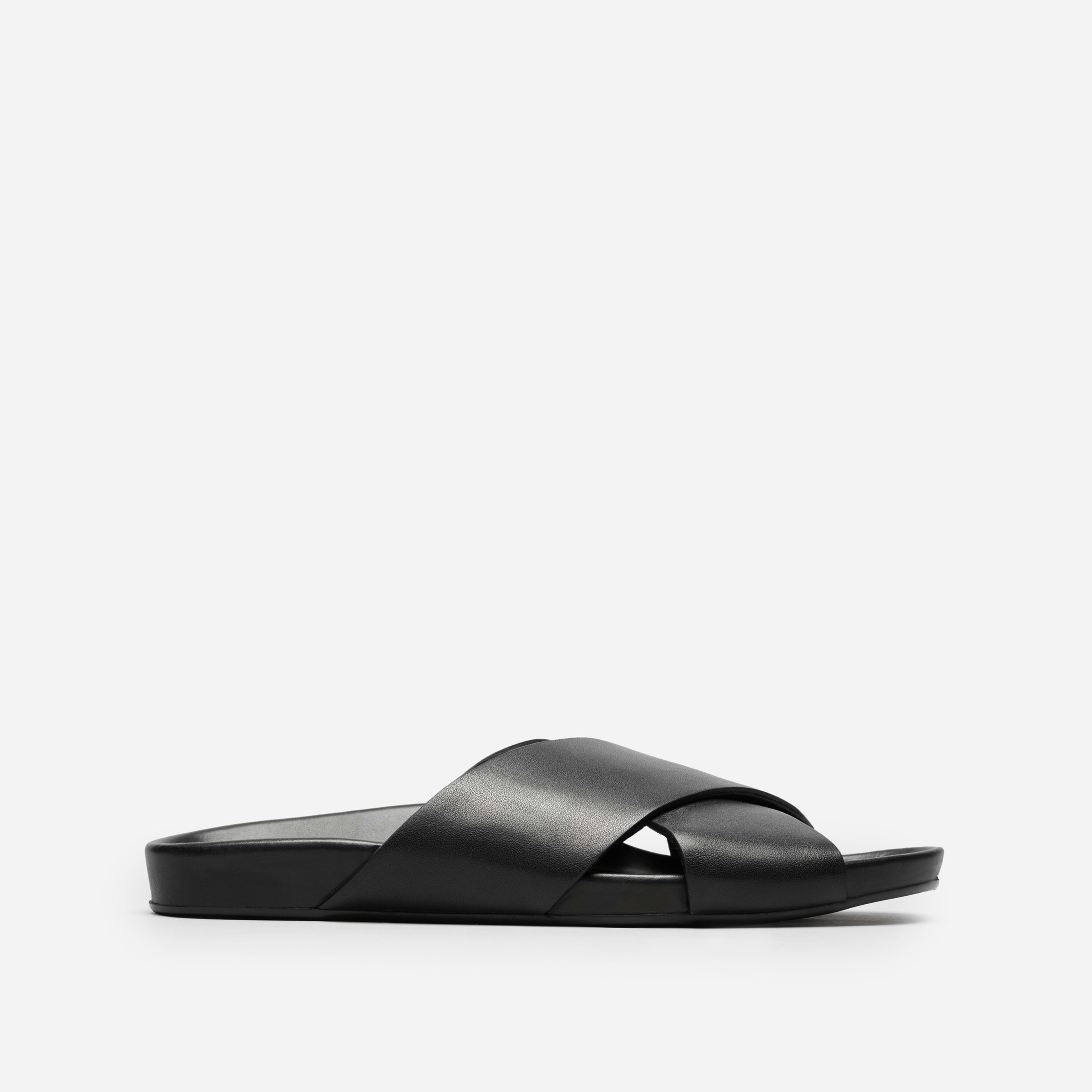 The Form Crossover Sandal Black – Everlane