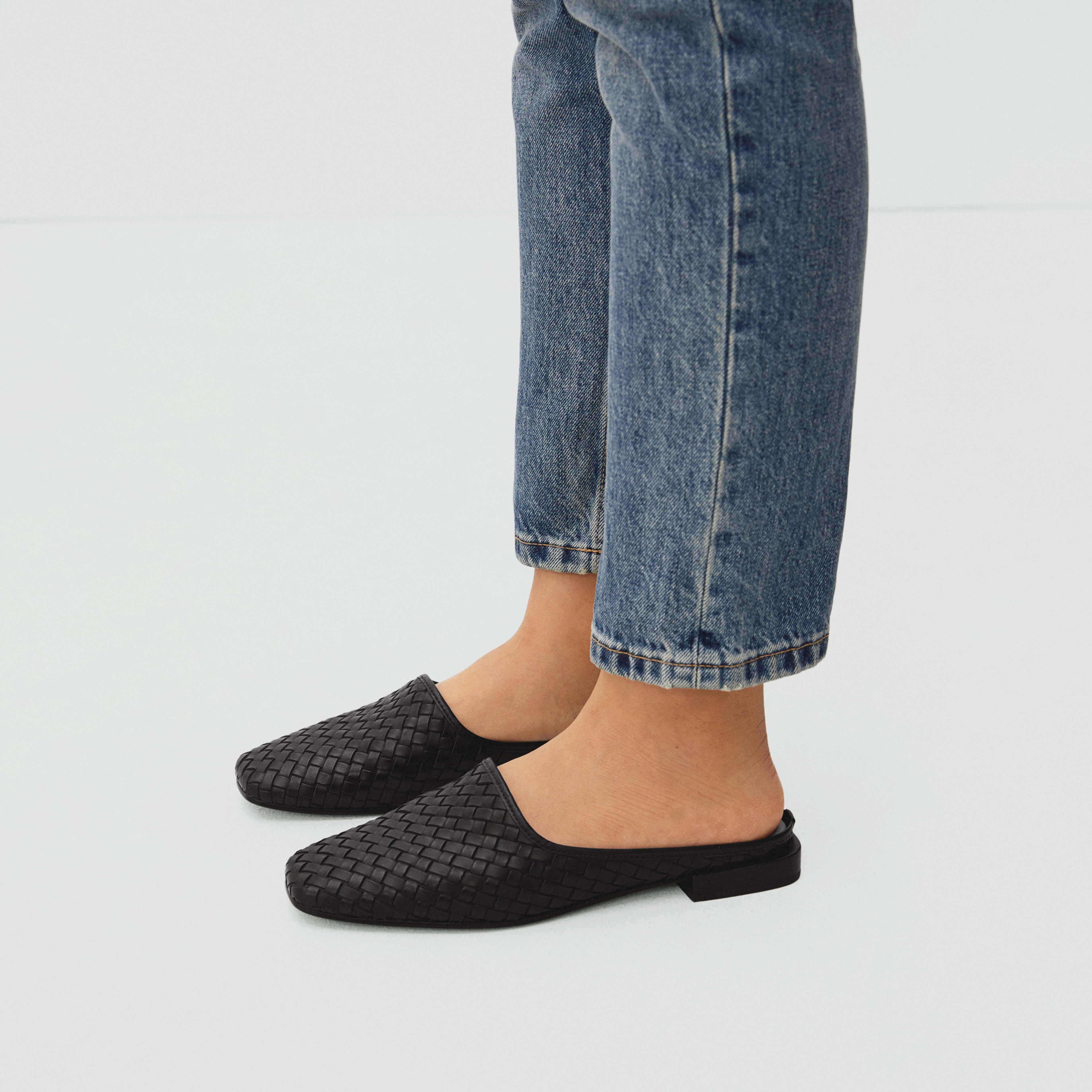 The Woven Leather Mule Black Woven – Everlane