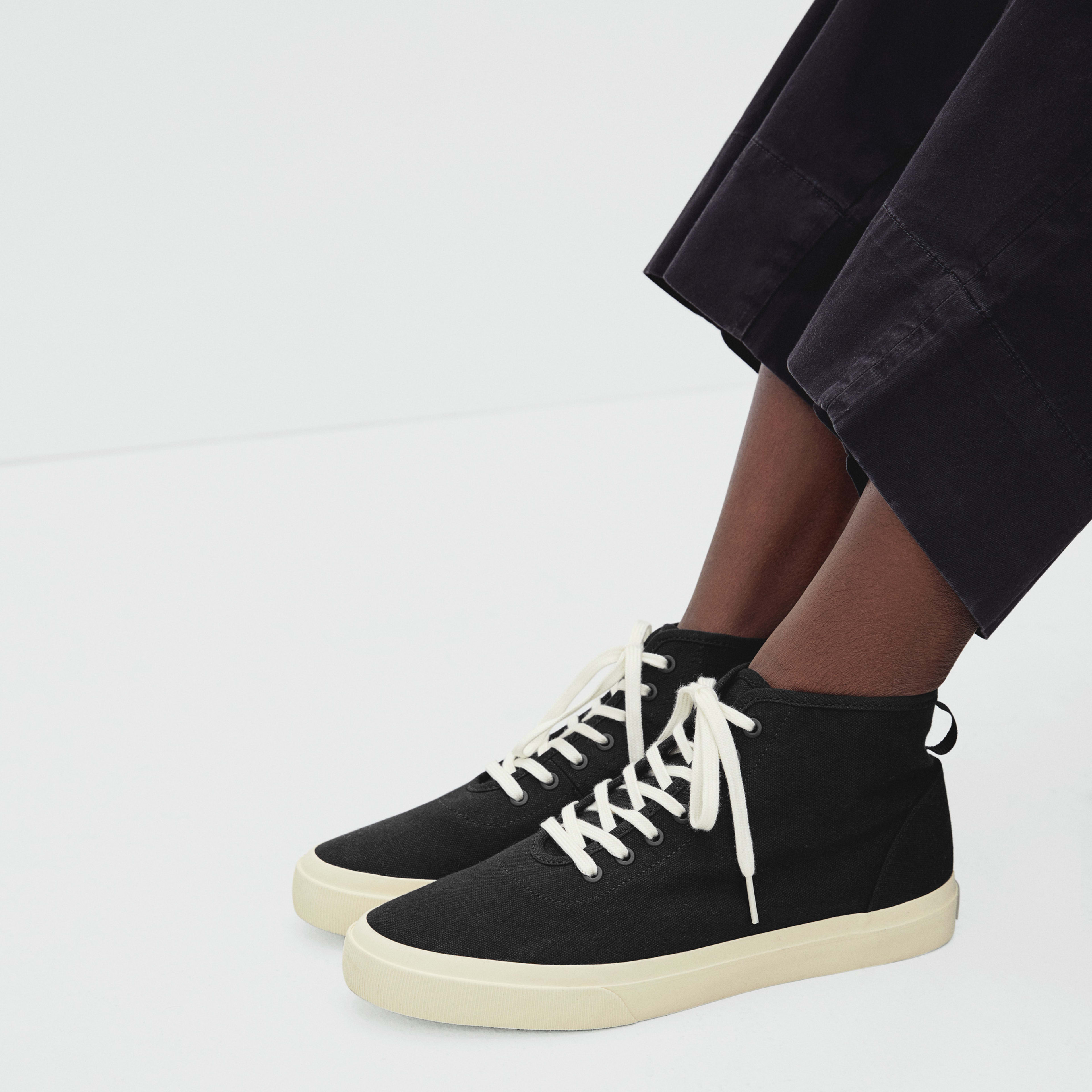 everlane forever sneaker