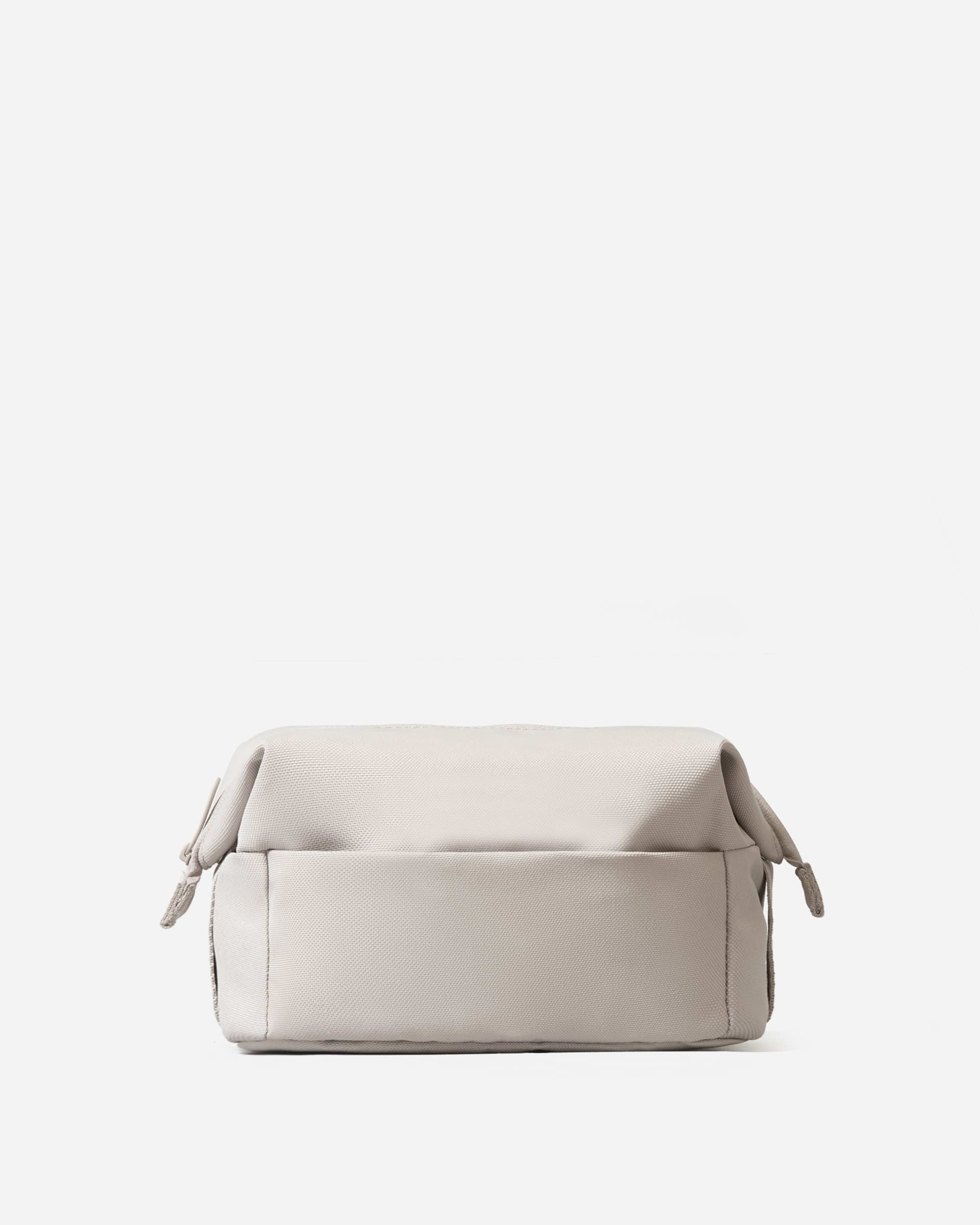 The Renew Transit Catch-All Case Warm Quartz – Everlane