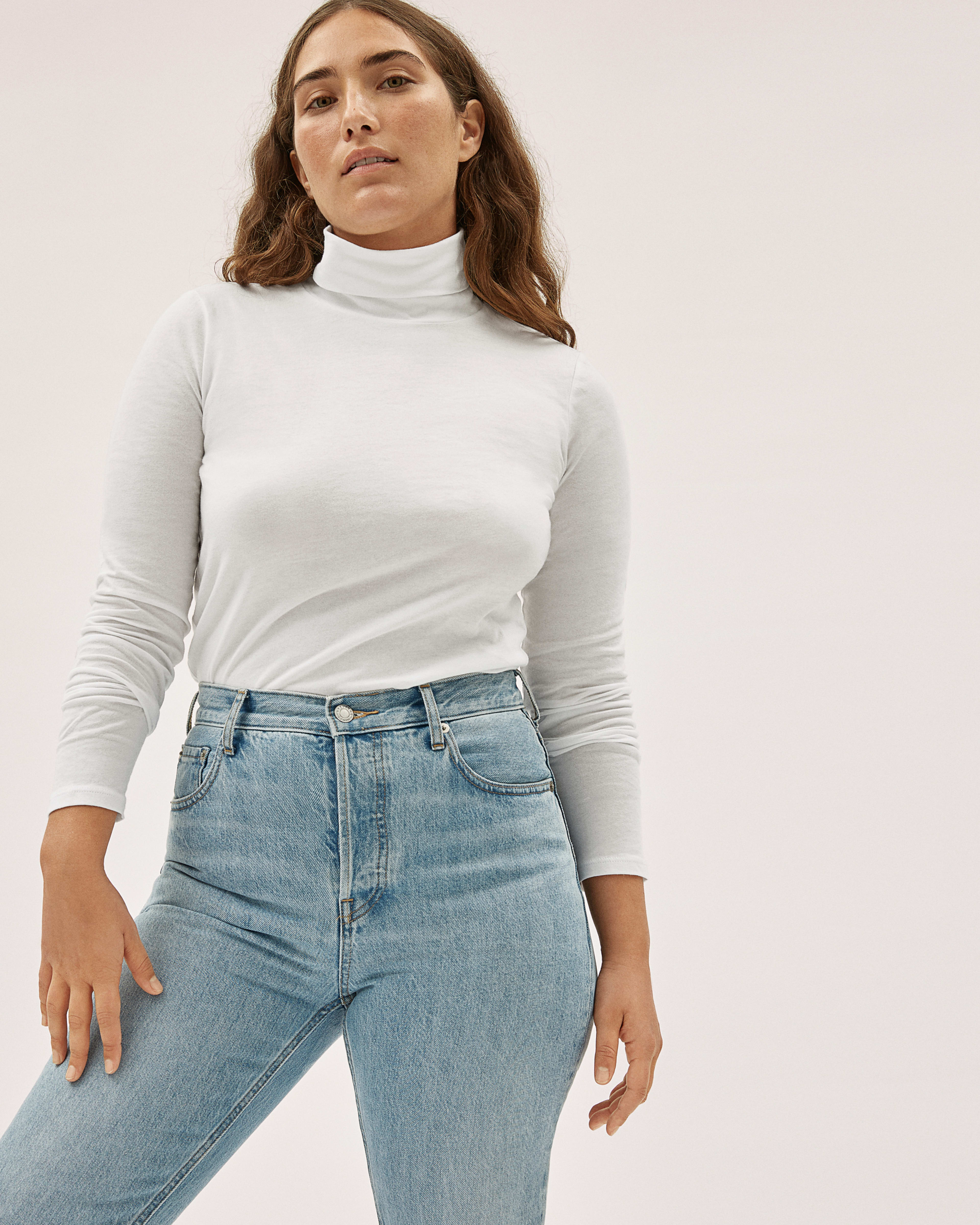 The Organic Cotton Turtleneck White – Everlane