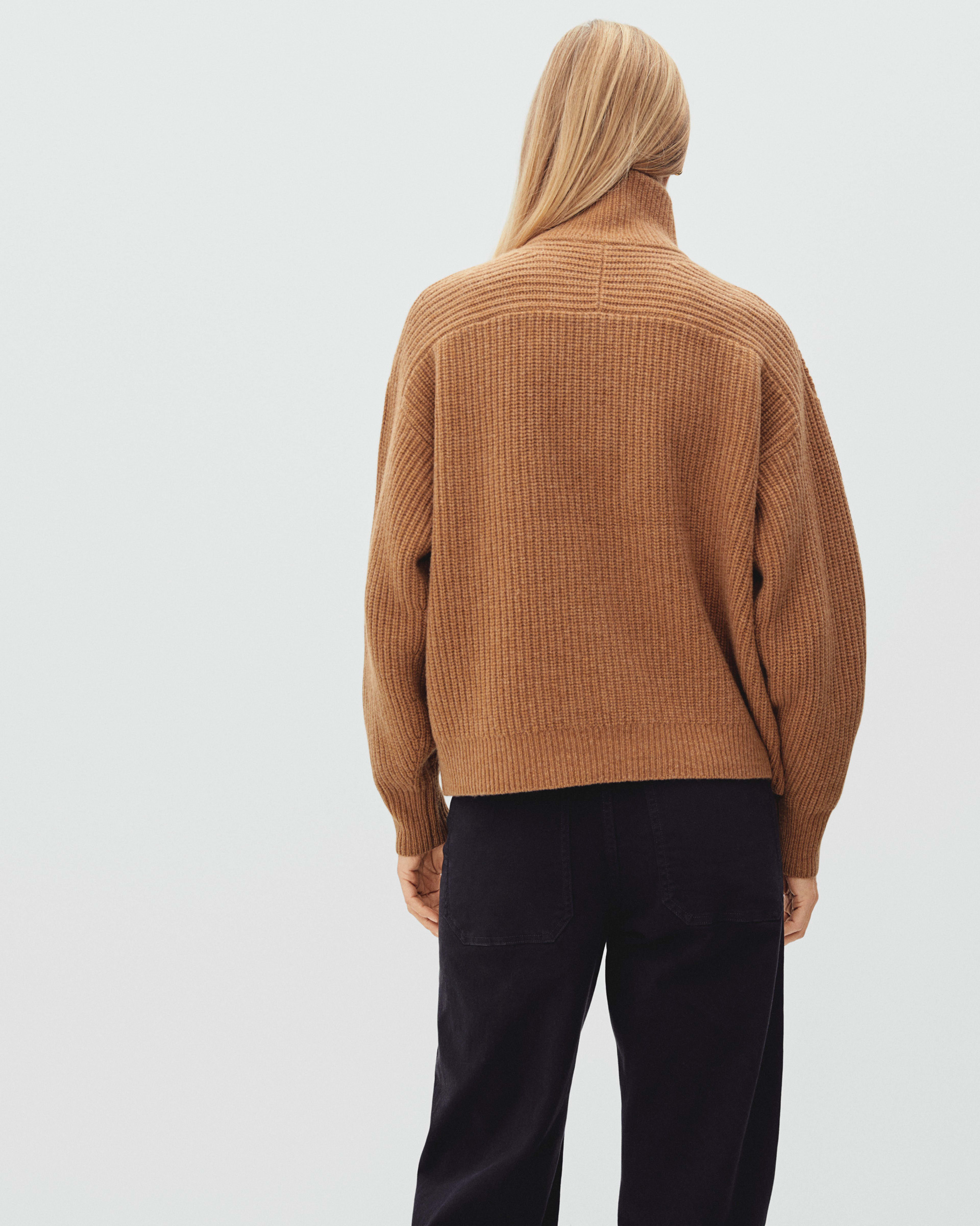 The Felted Merino Half-Zip Sweater Deep Camel – Everlane