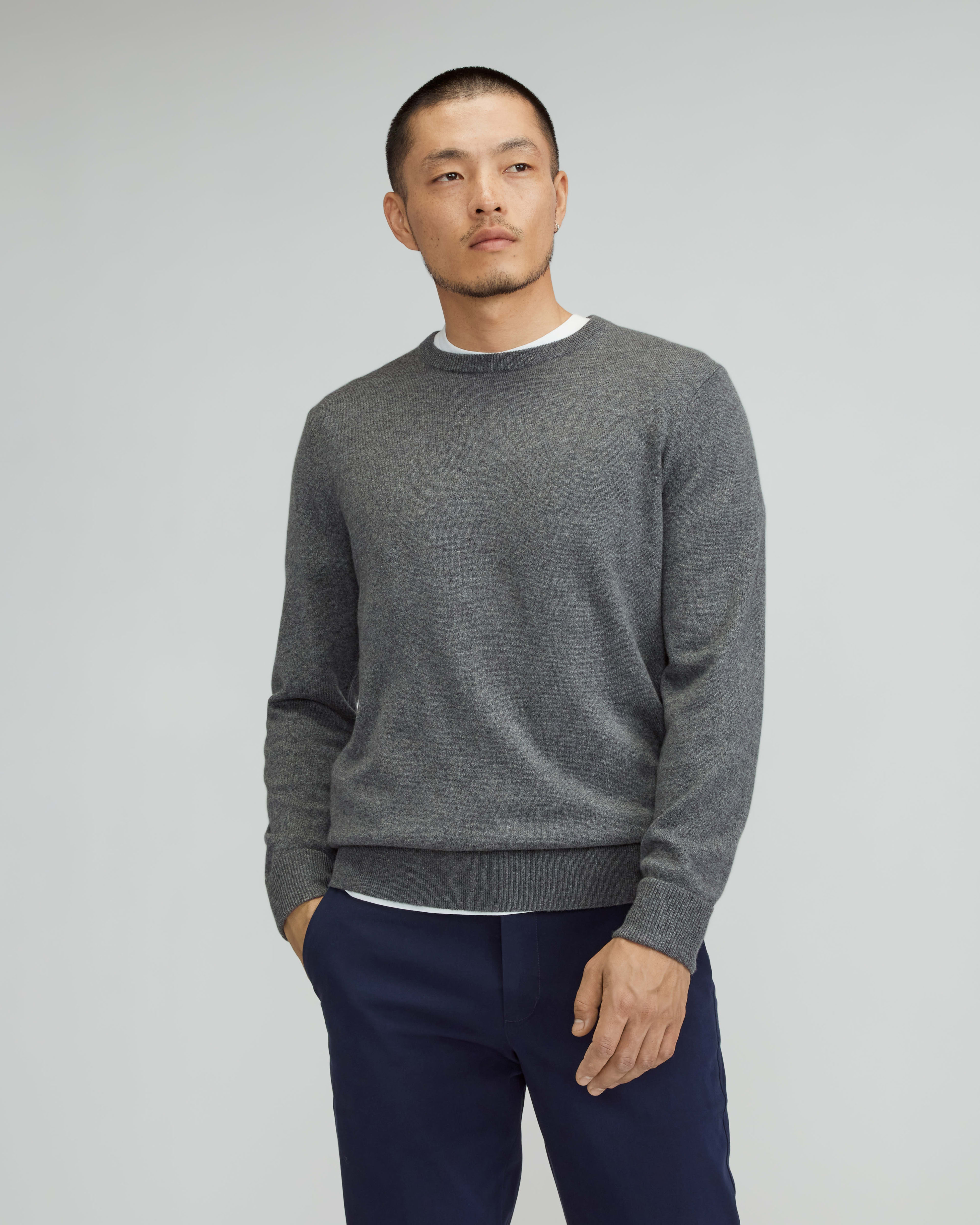 The Grade A Cashmere Crew Charcoal Everlane
