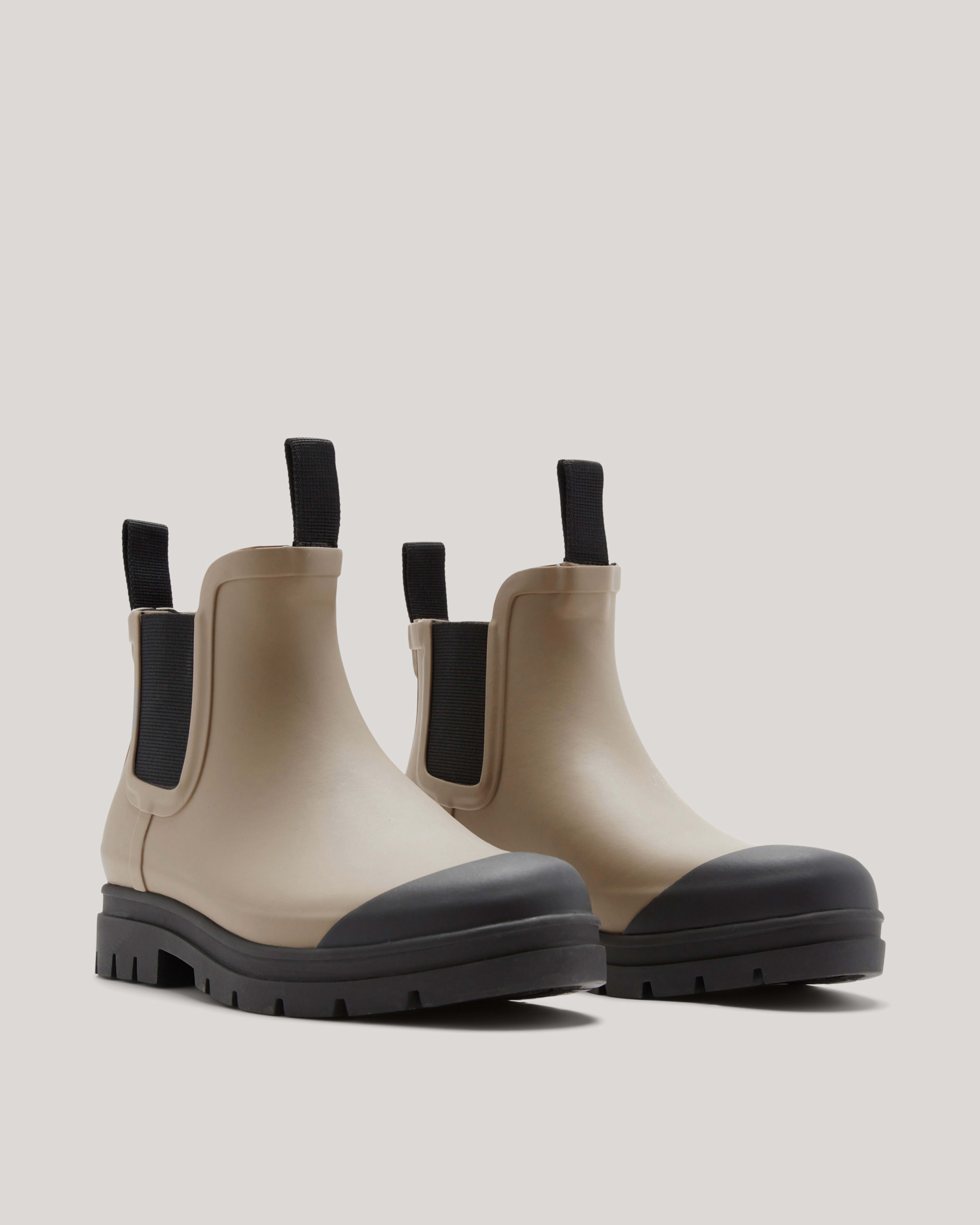 The Chelsea Boot Black Everlane