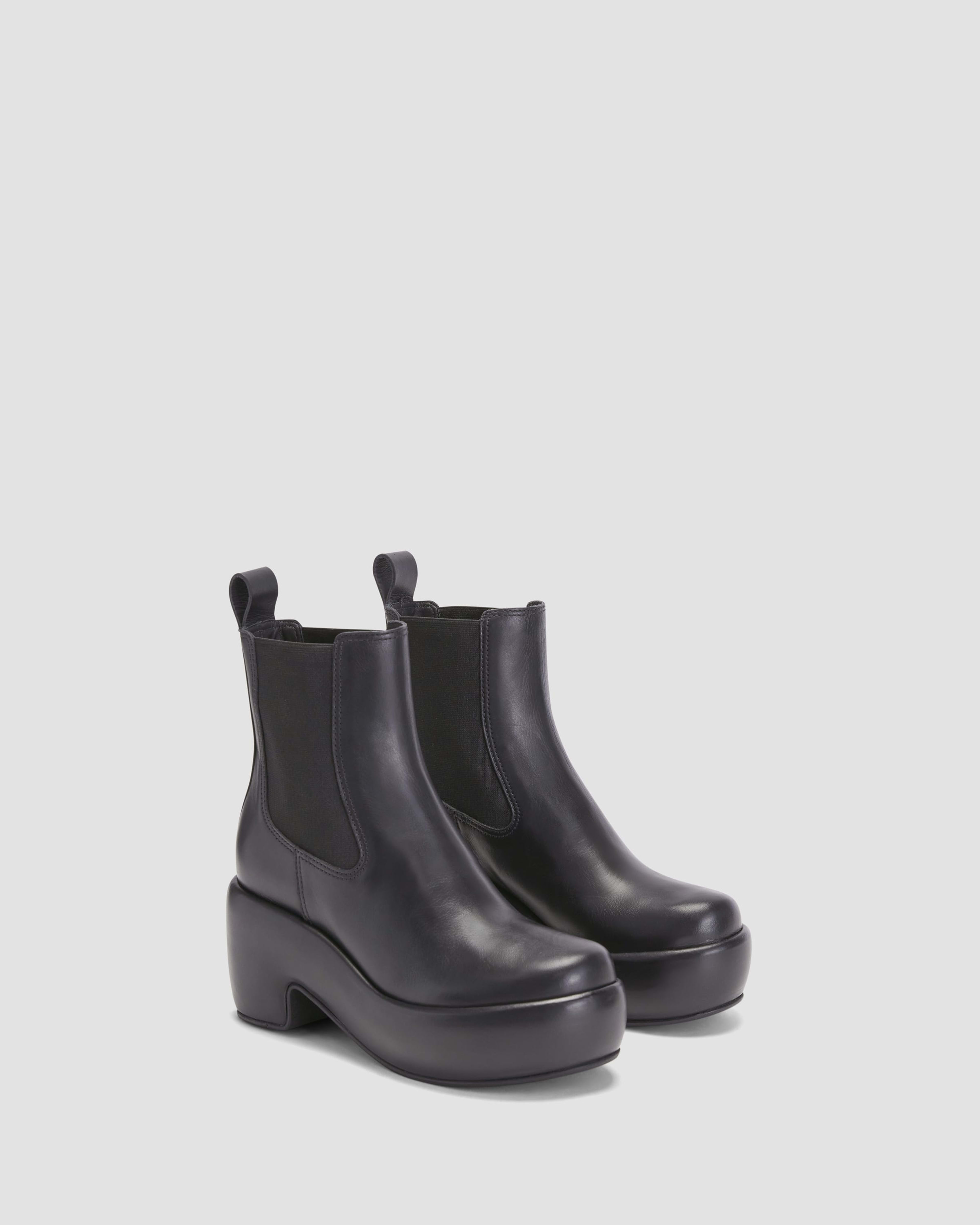 Everlane black deals booties