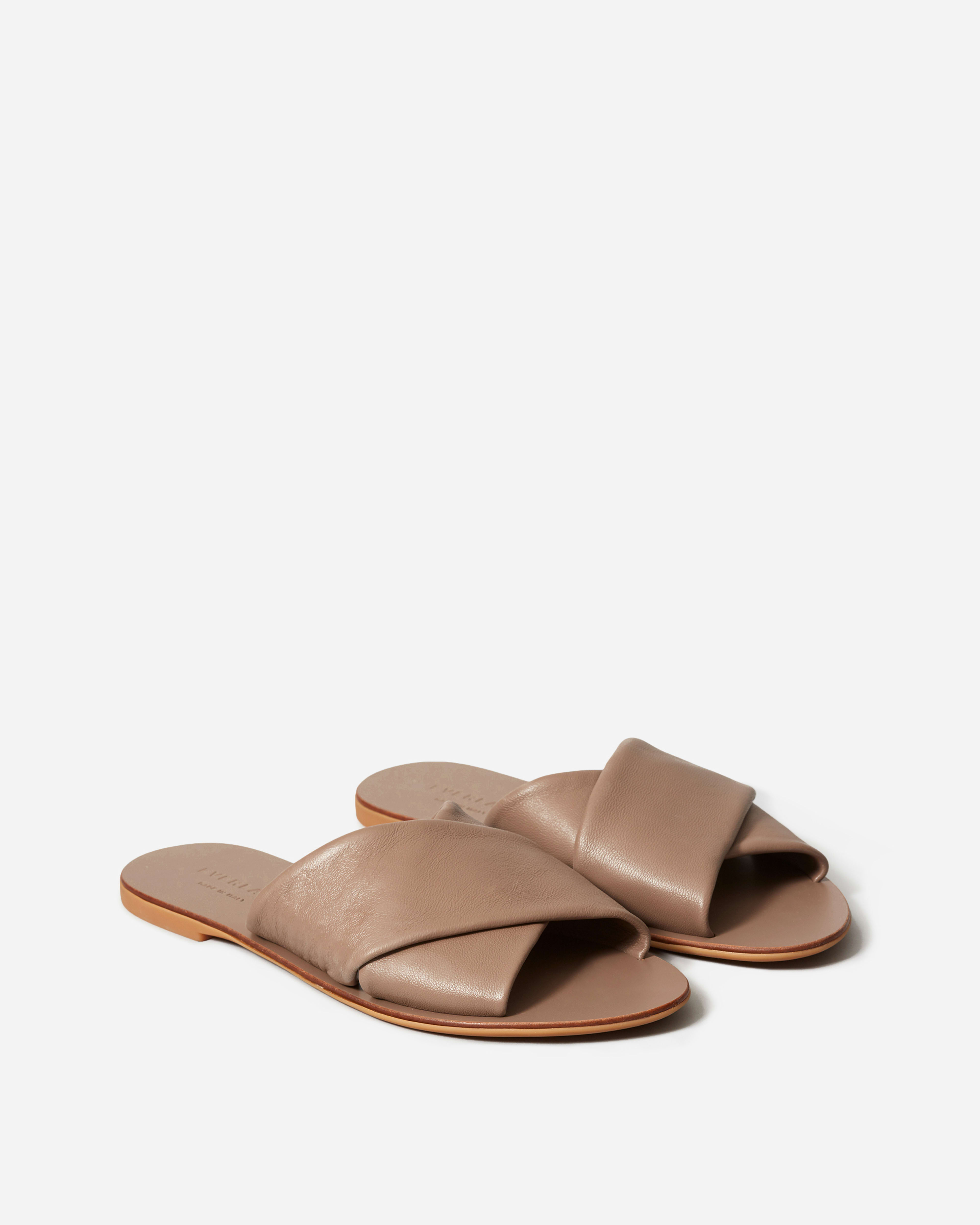 The Leather Crossover Sandal Mocha – Everlane