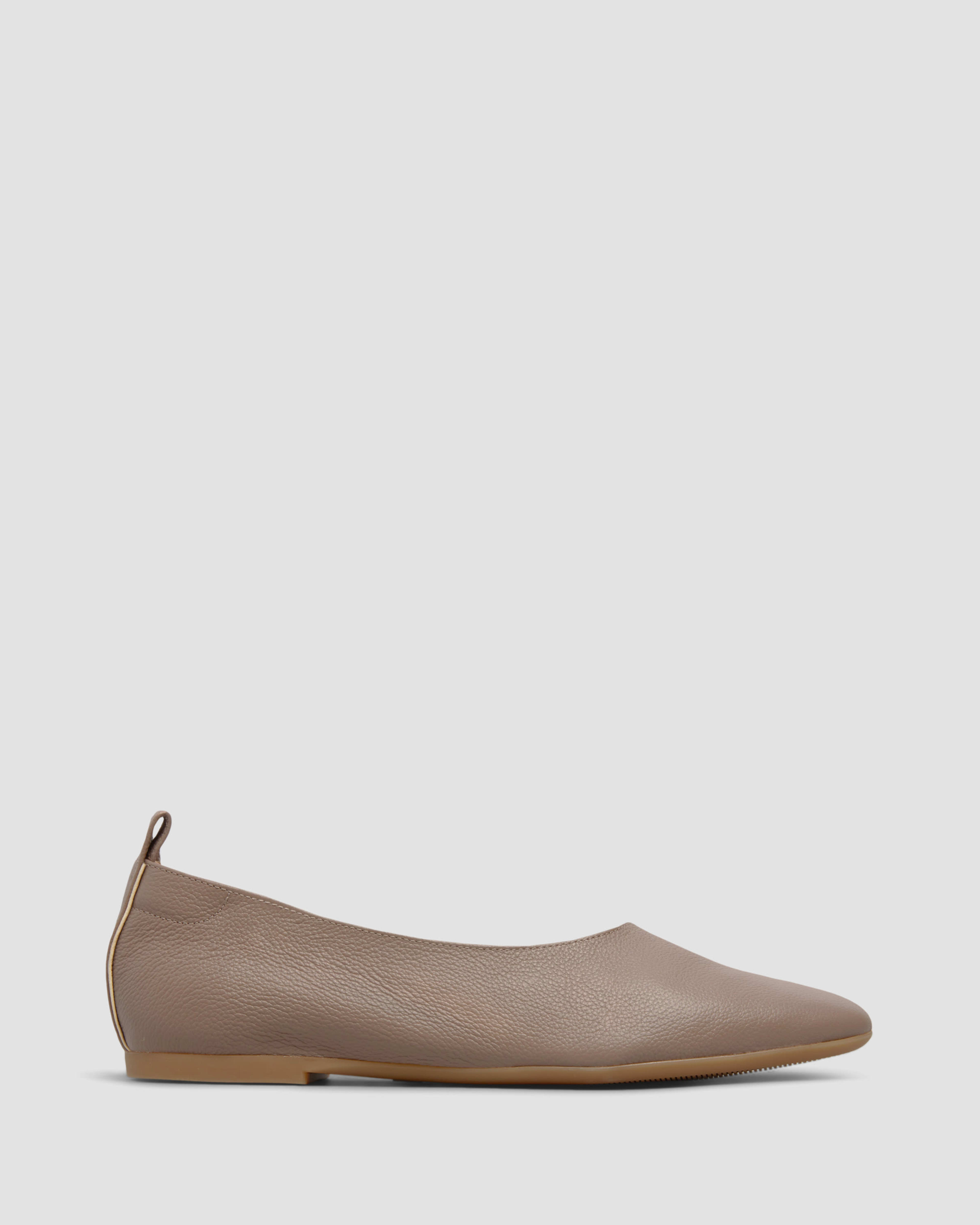 Everlane boss flat sale review