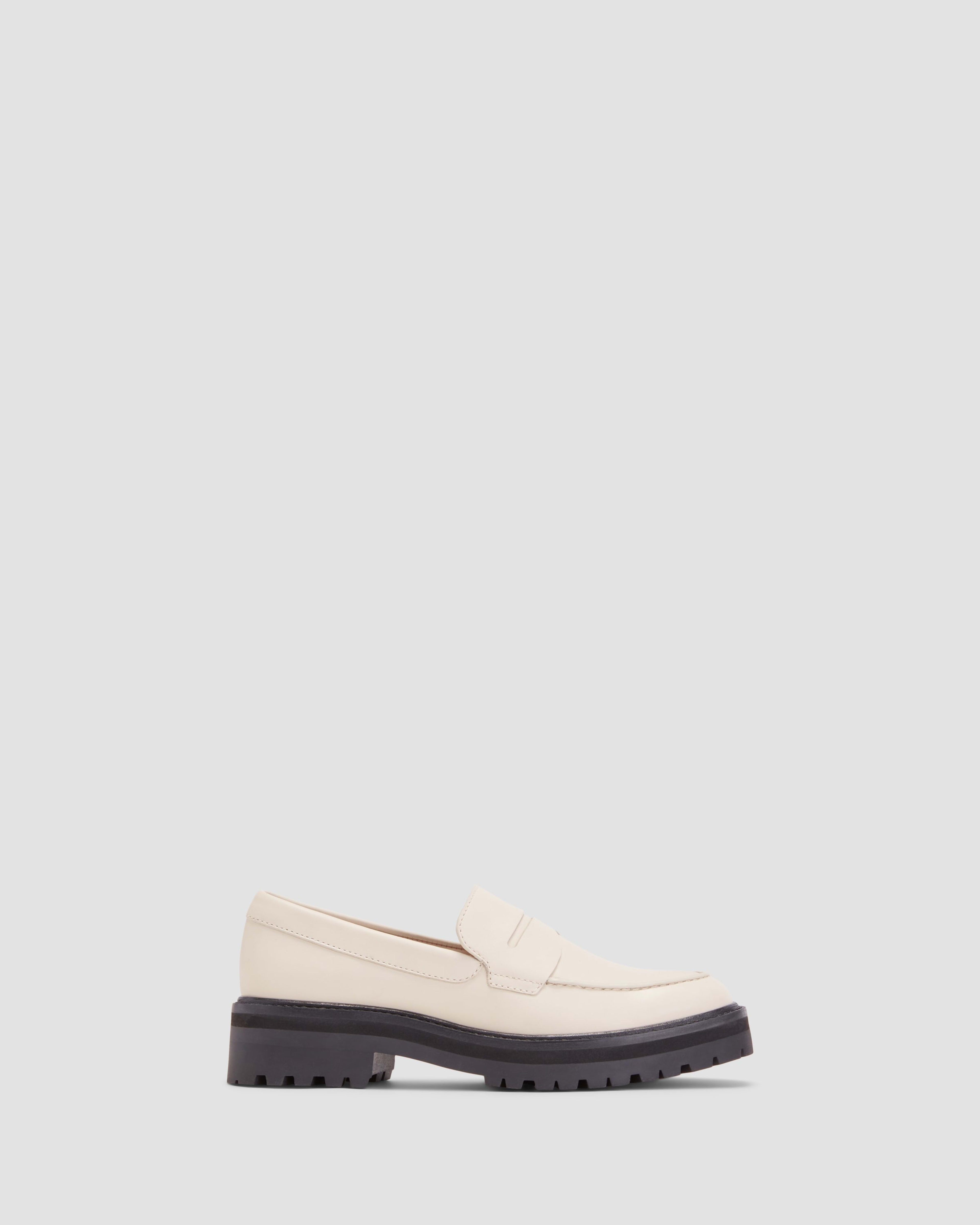 everlane tassel loafer