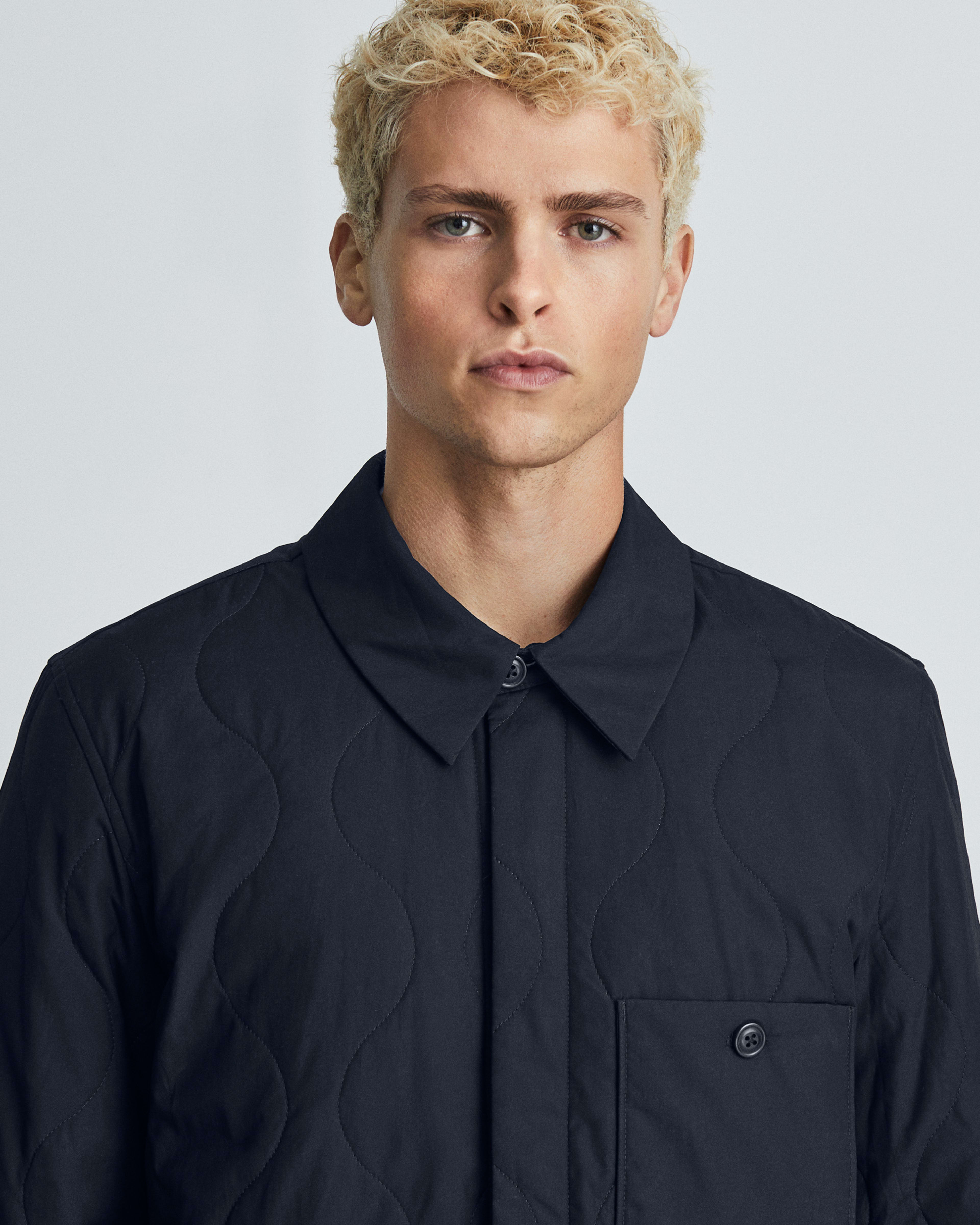 The ReNew Quilted Liner Jacket Deep Navy Everlane