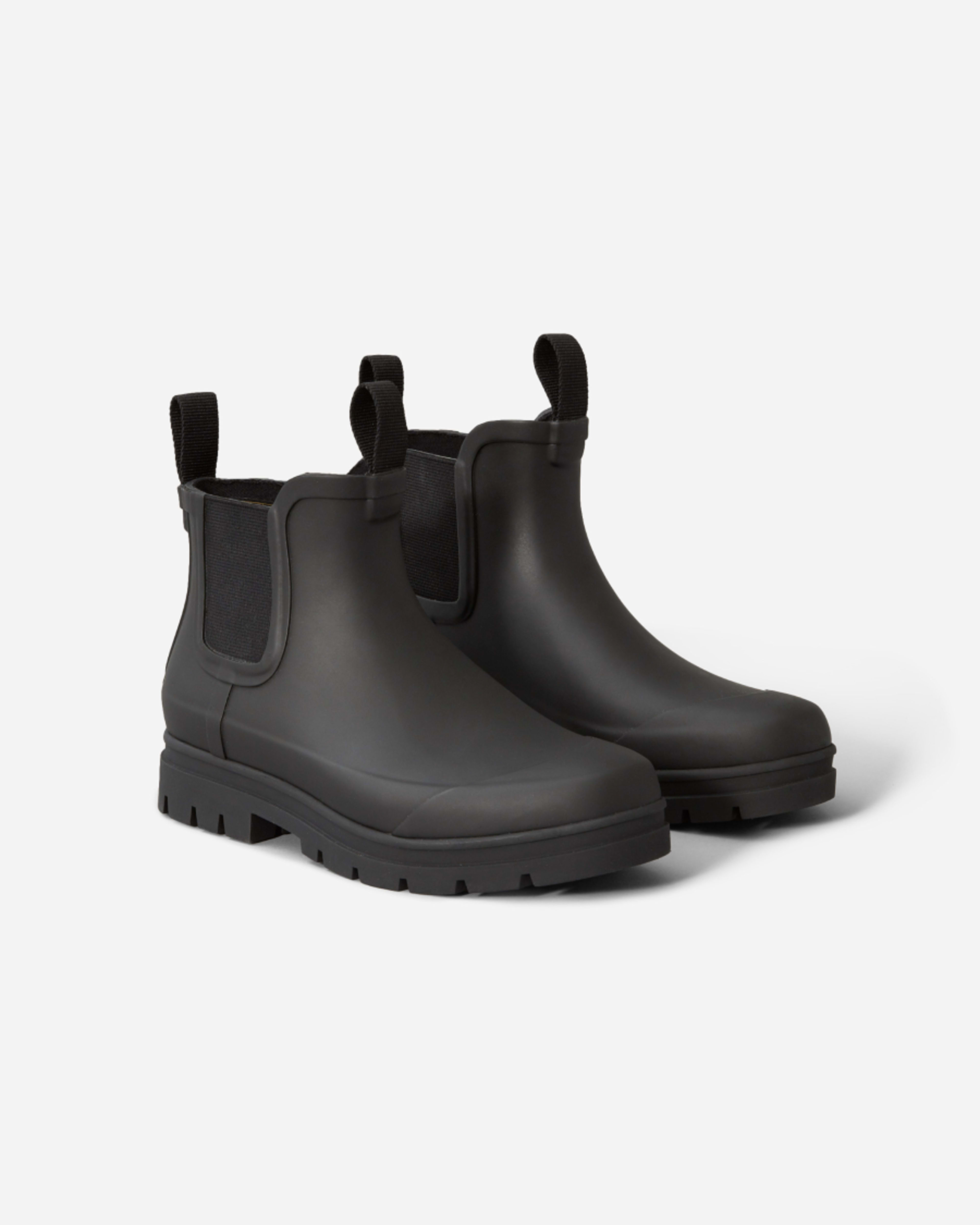 Everlane rainboots sale