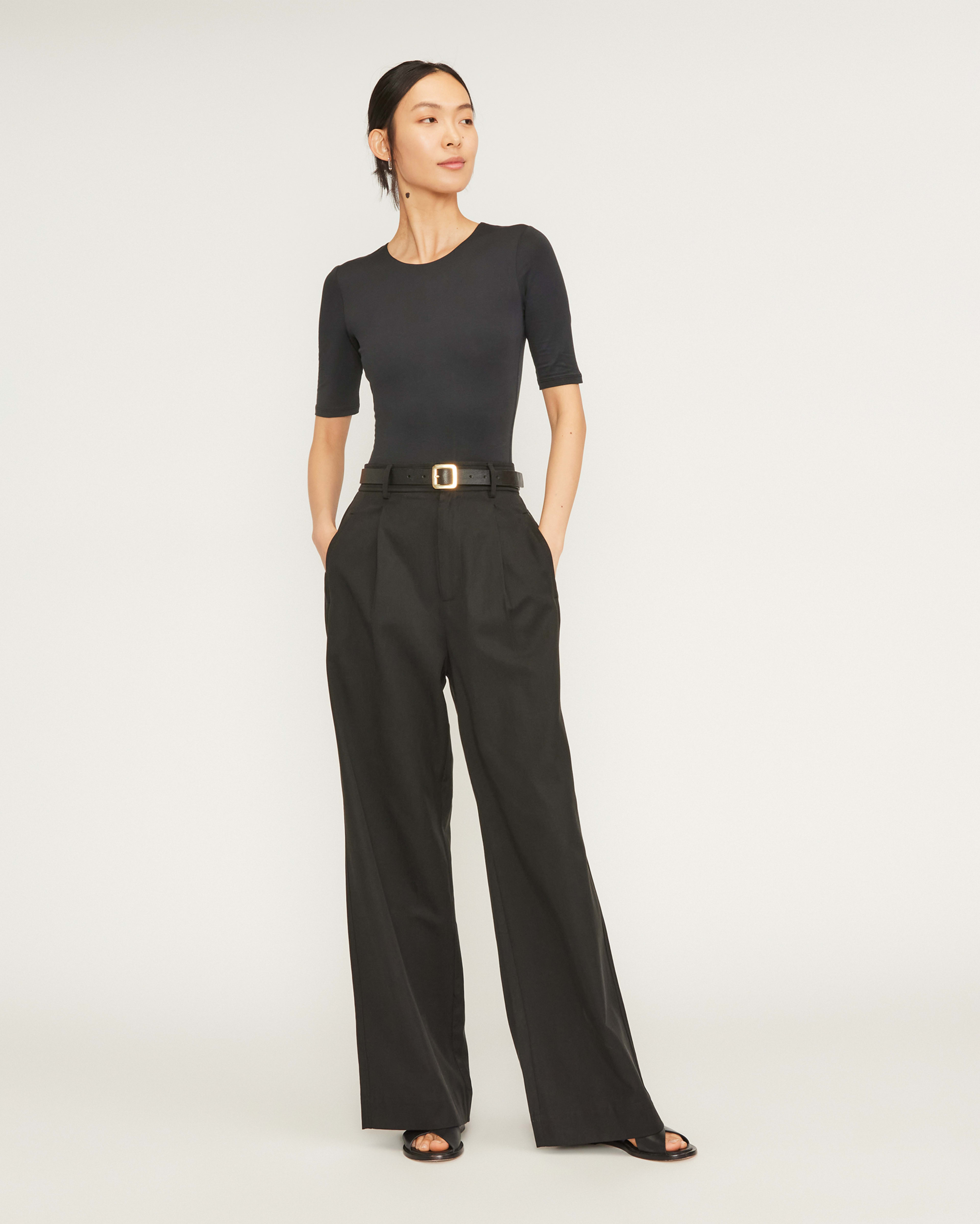 The Short-Sleeve Crew Neck Bodysuit Black – Everlane