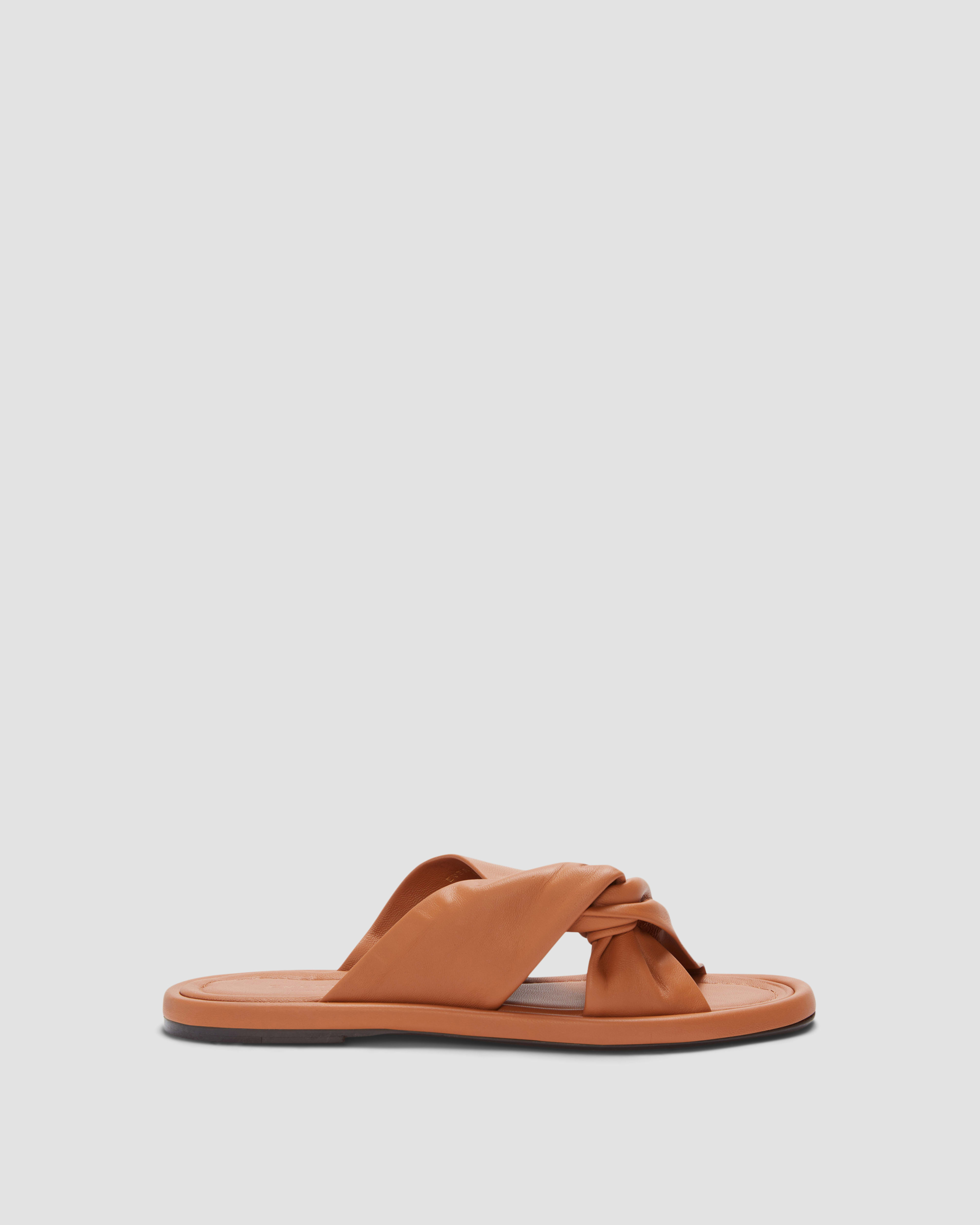 Everlane form sandal on sale