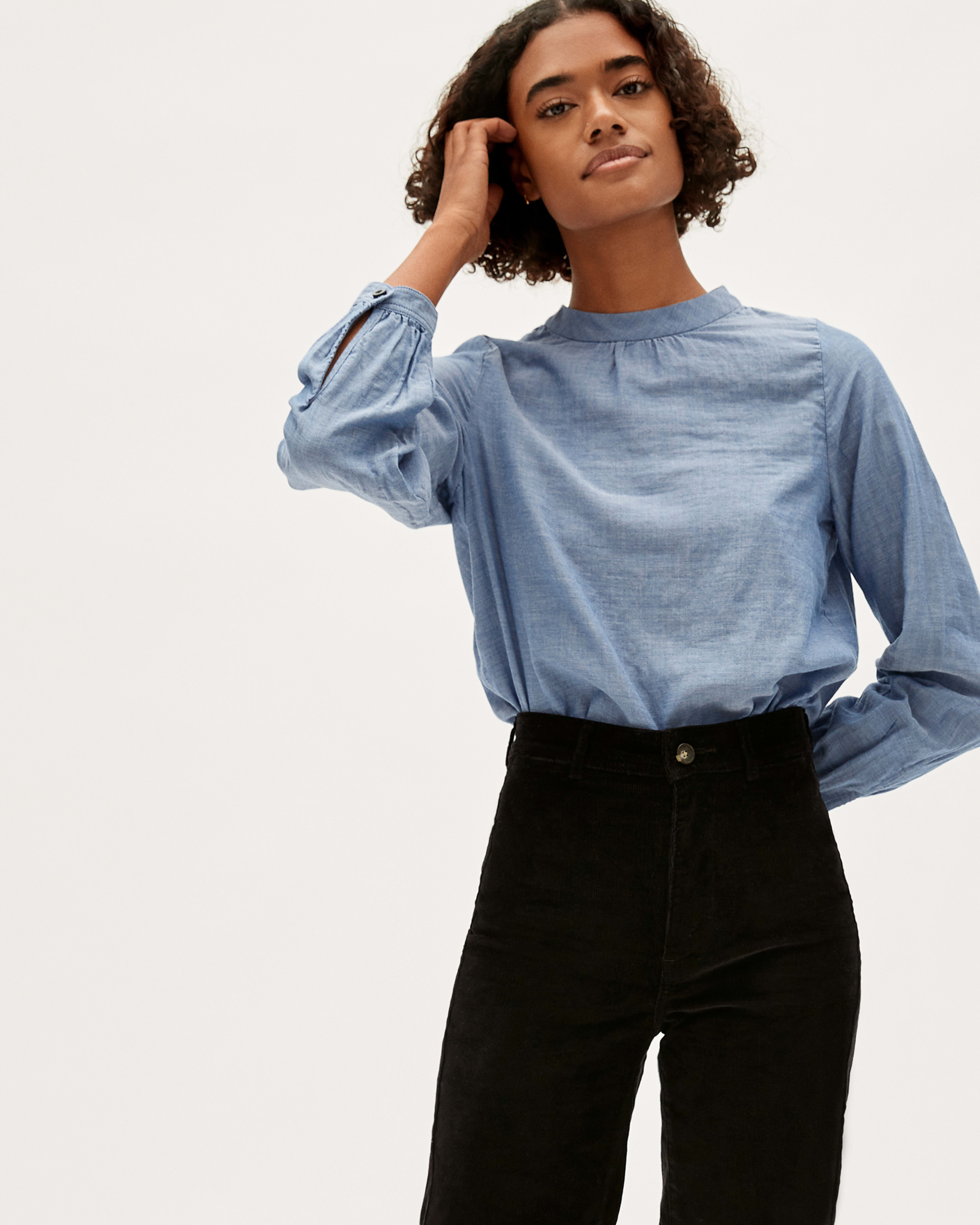 The Double-Gauze Shirred Top Morning Blue – Everlane
