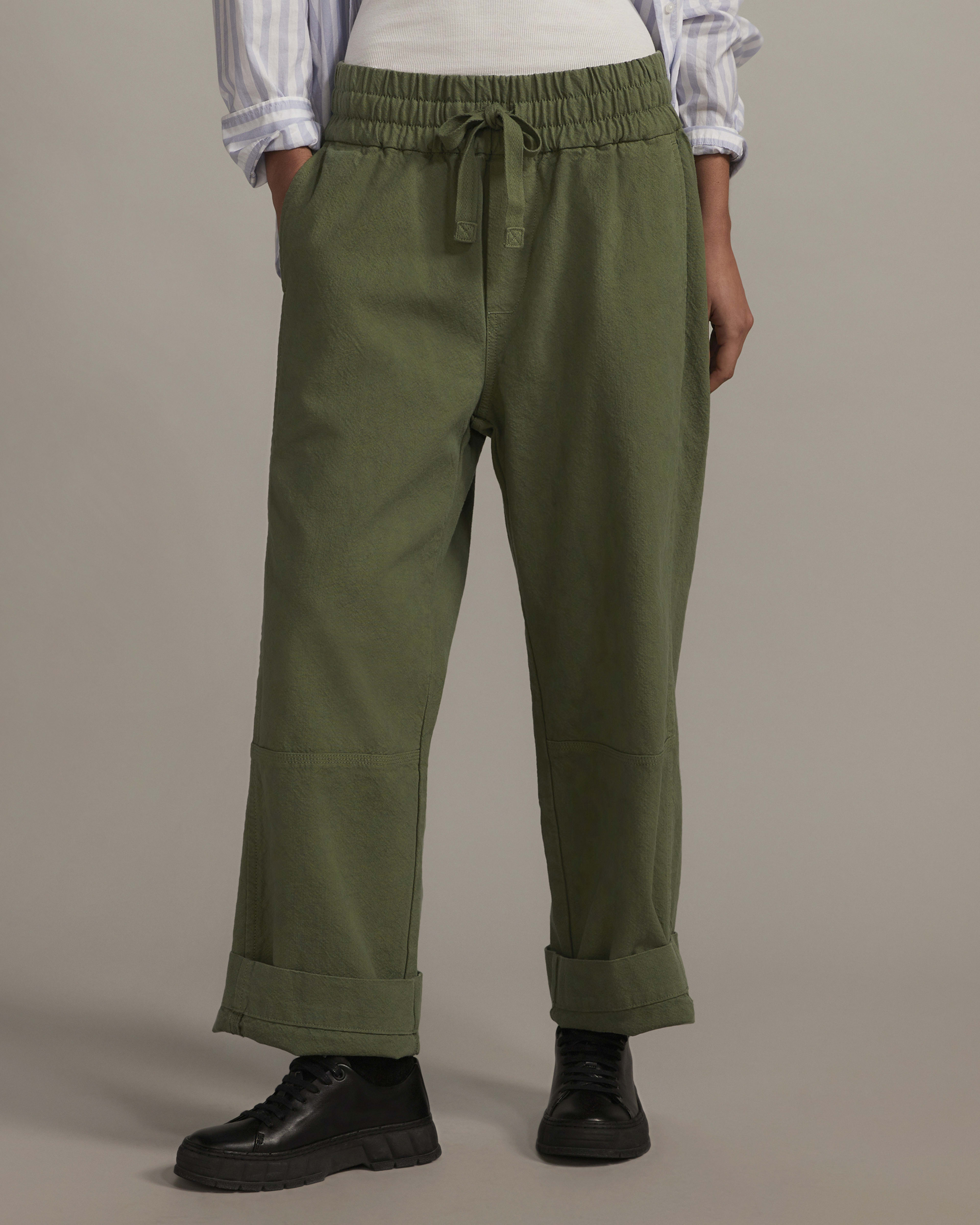 The Canvas Organic Cotton Pull-On Pant Forest Green – Everlane