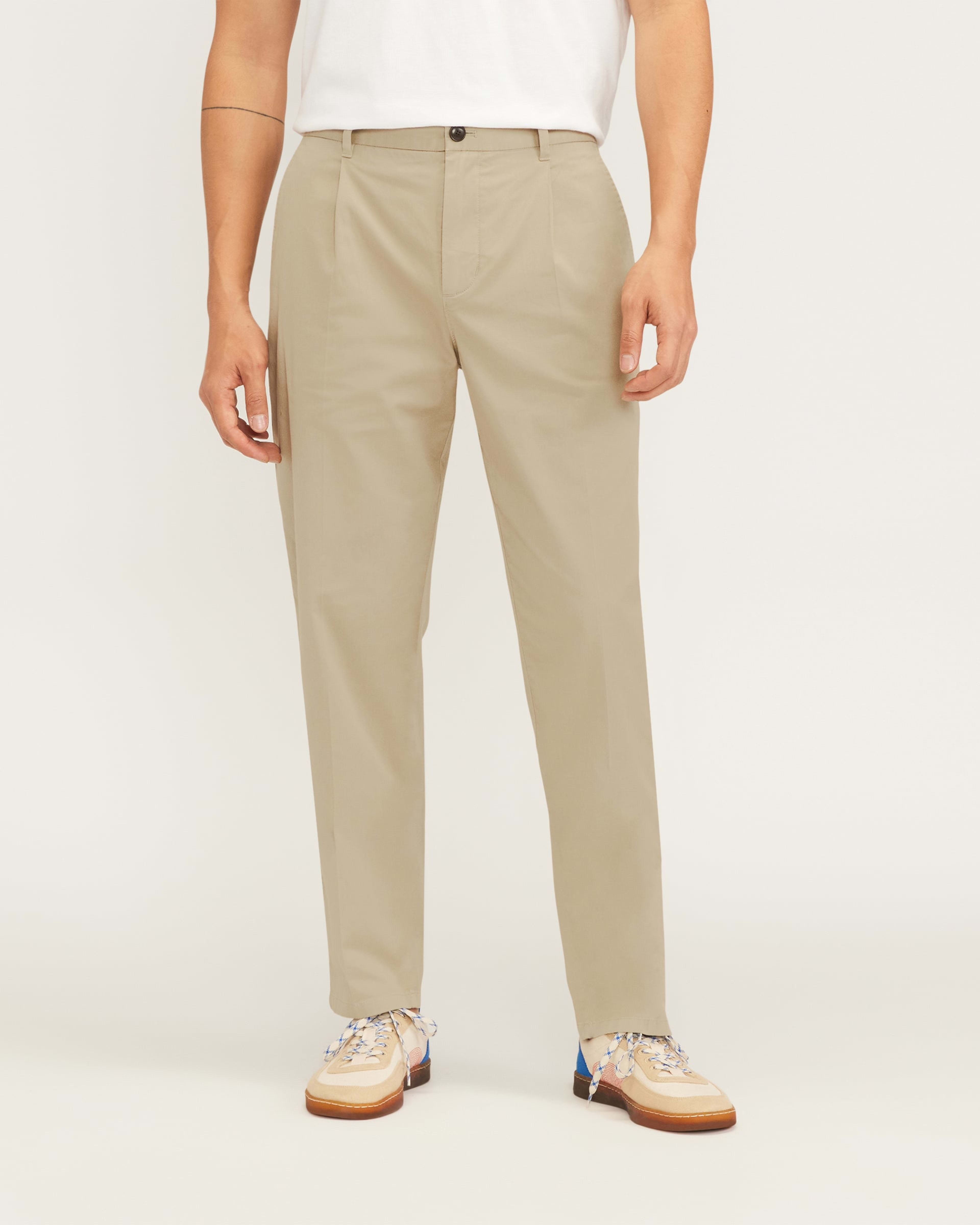 Everlane performance chino shop