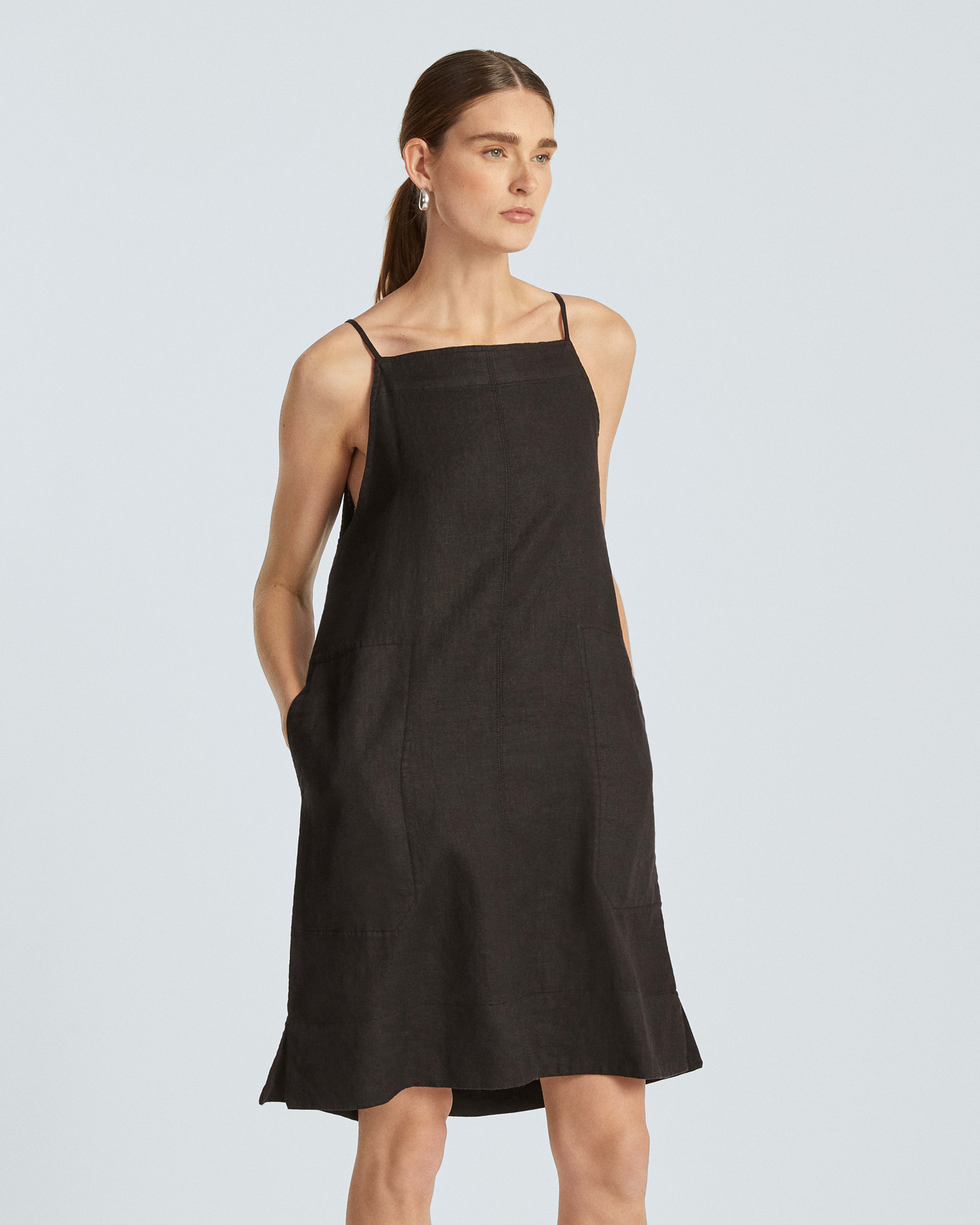 The Linen Apron Dress Black – Everlane