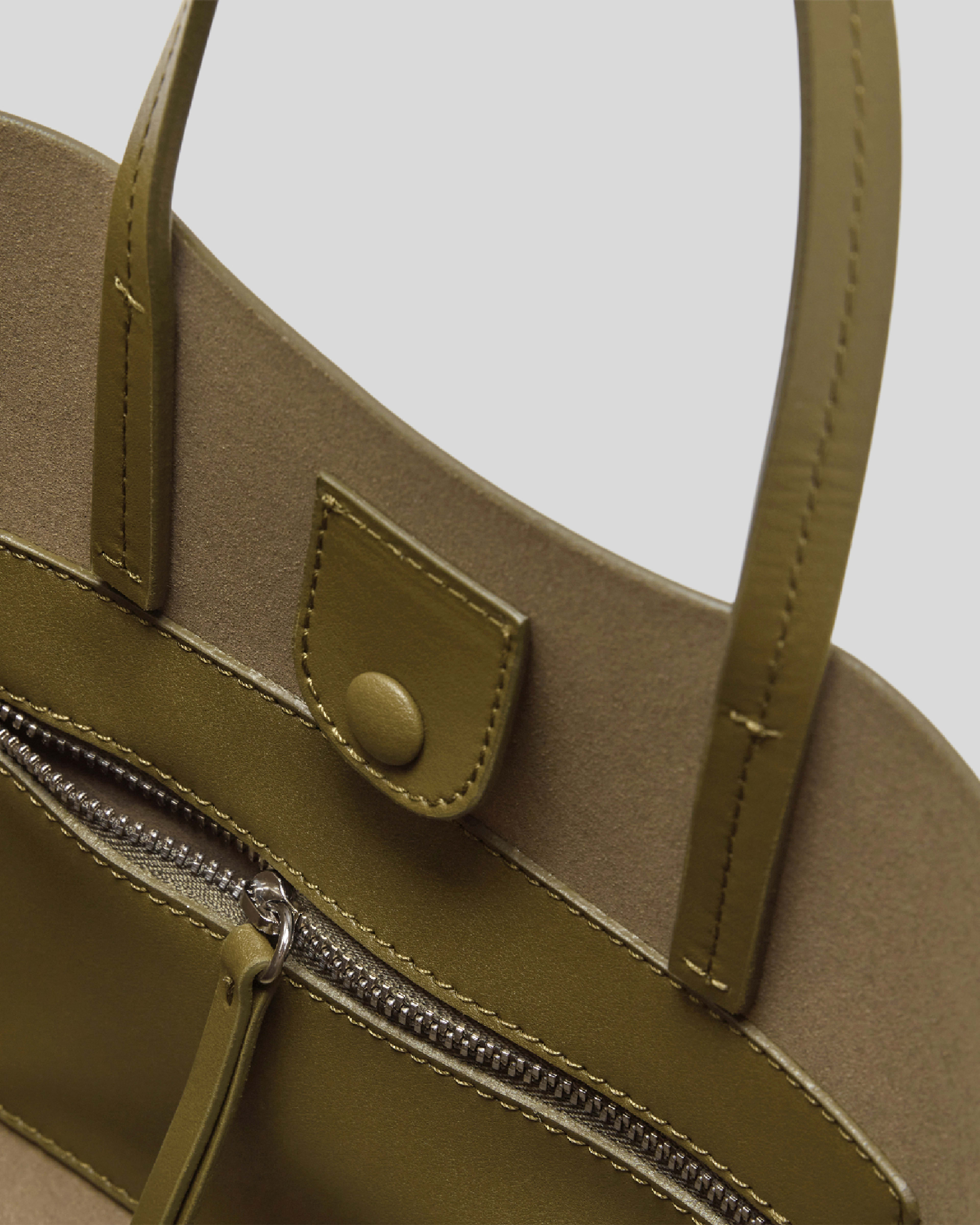 The Luxe Italian Leather Crossbody Beech Everlane