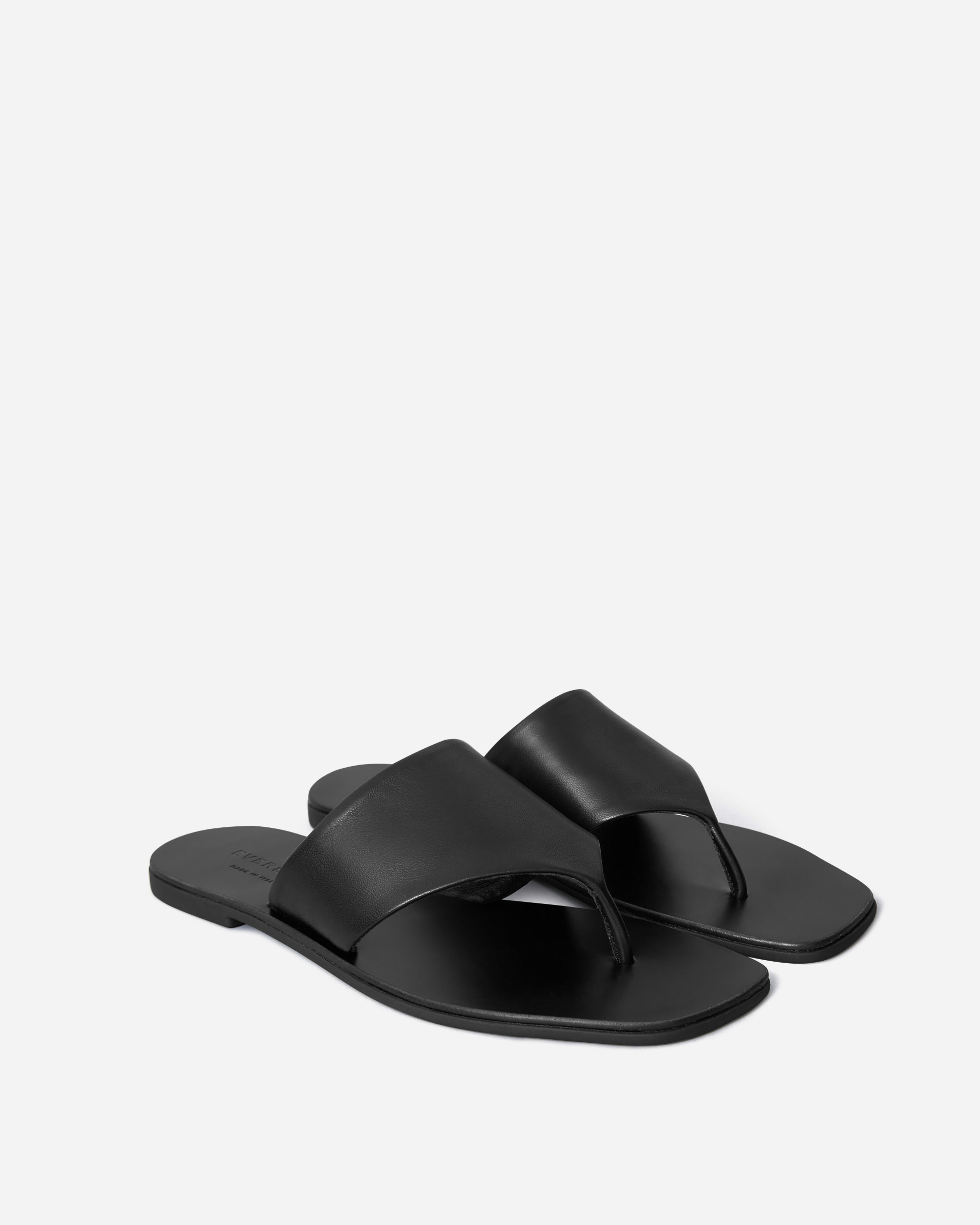 The Leather Thong Sandal Black – Everlane