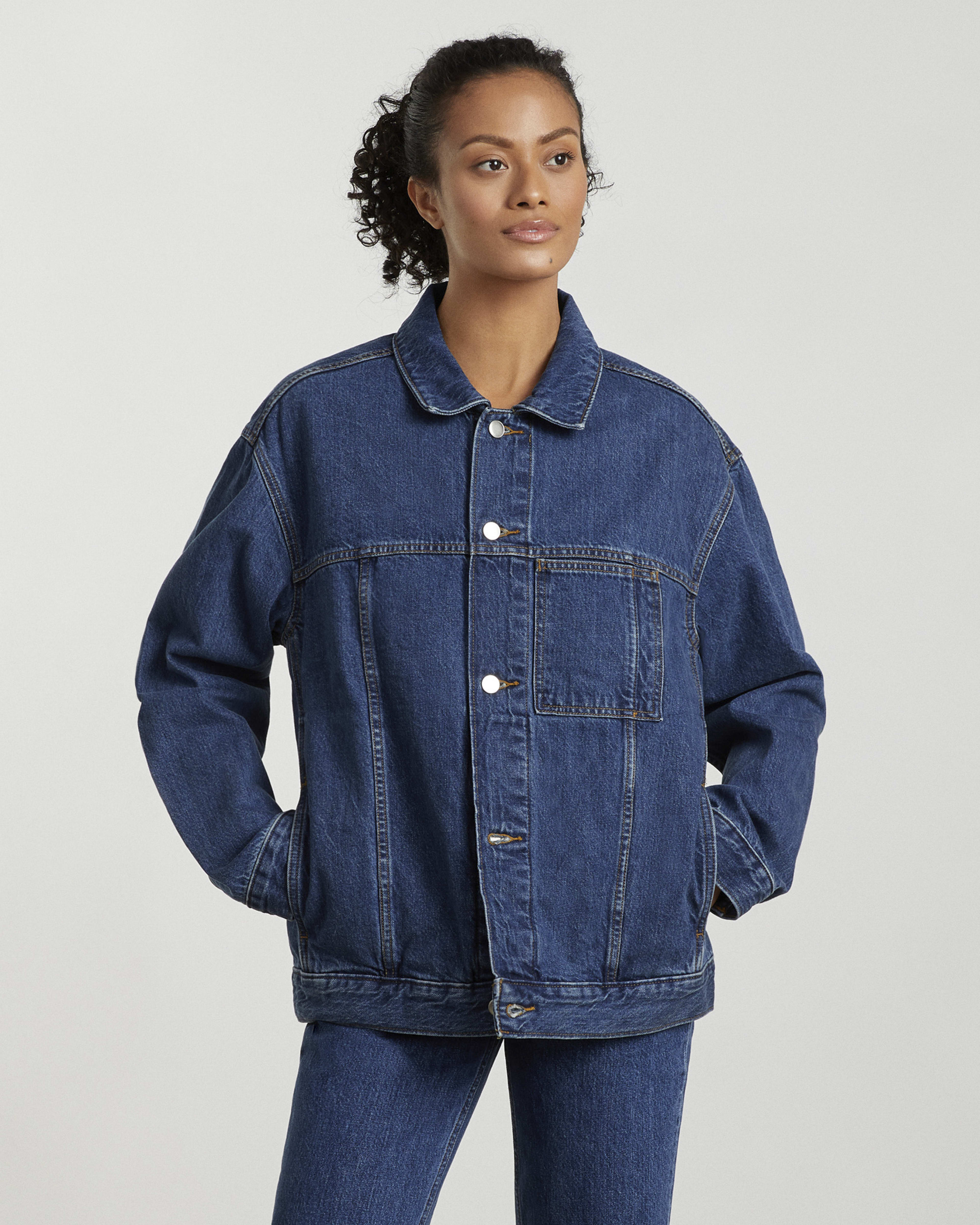 The Everyone Denim Jacket Azure Everlane