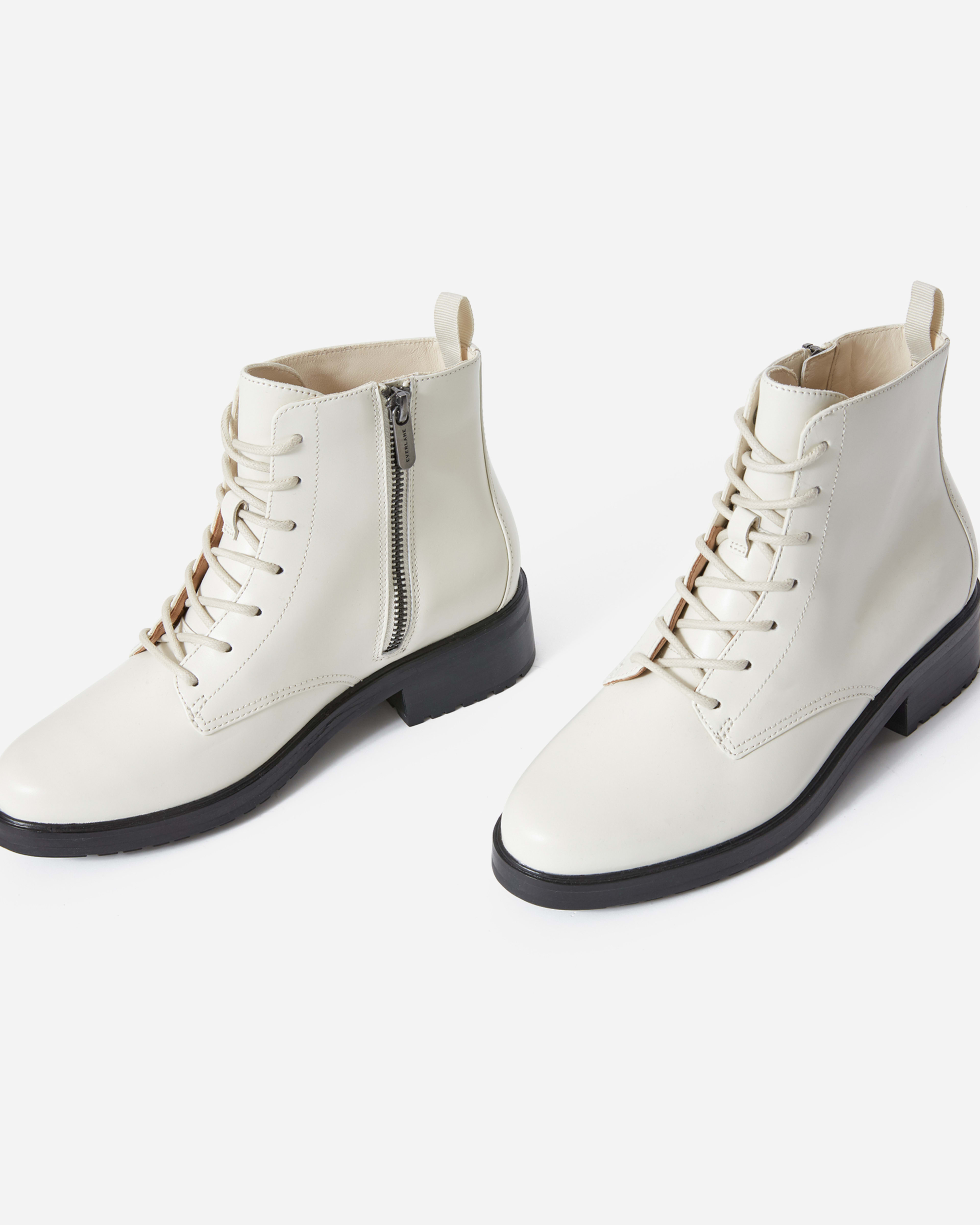 The Modern Utility Lace-Up Boot White – Everlane