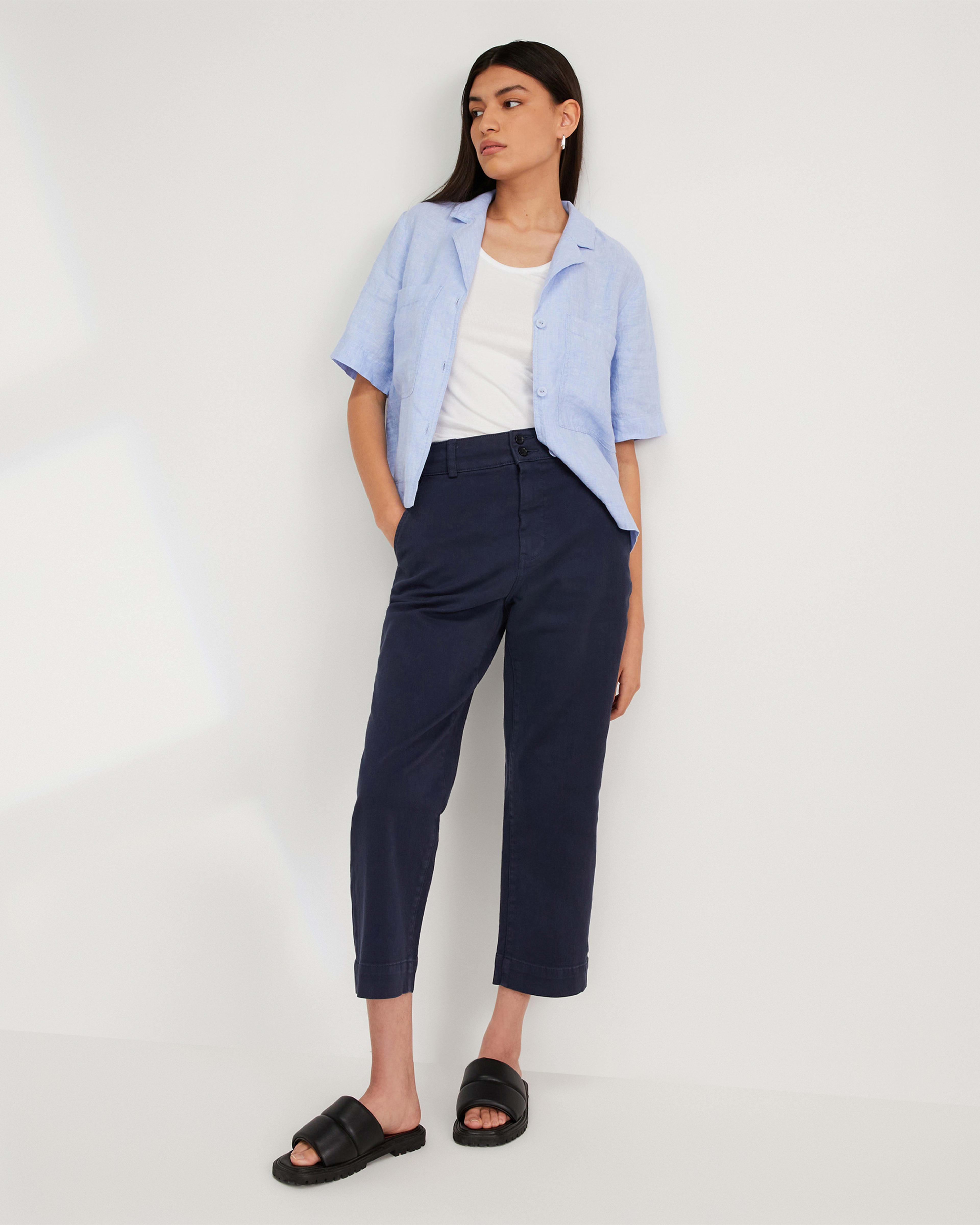 The Linen Workwear Shirt Light Blue – Everlane