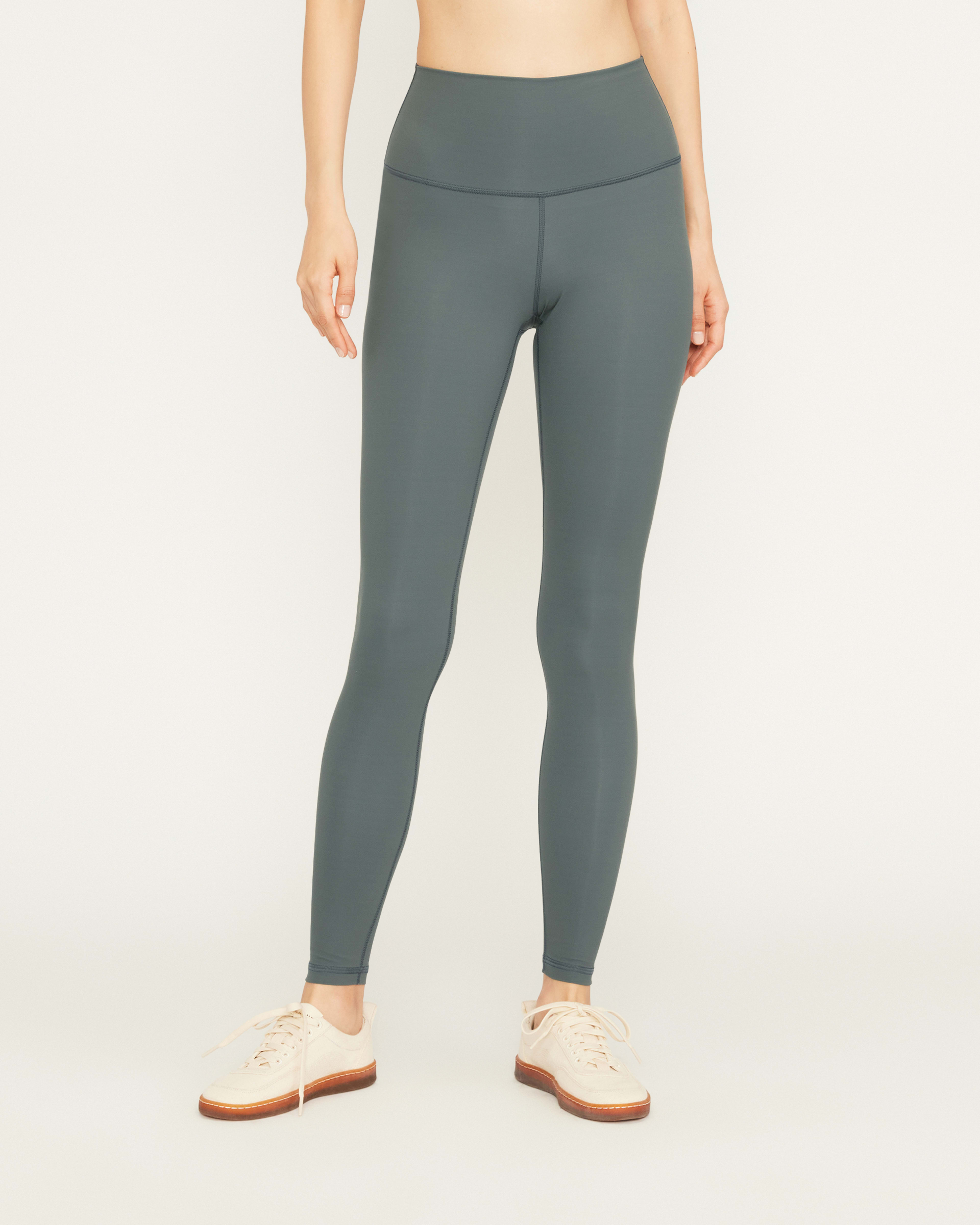 Lululemon Athletica Green Active Pants Size 6 - 58% off