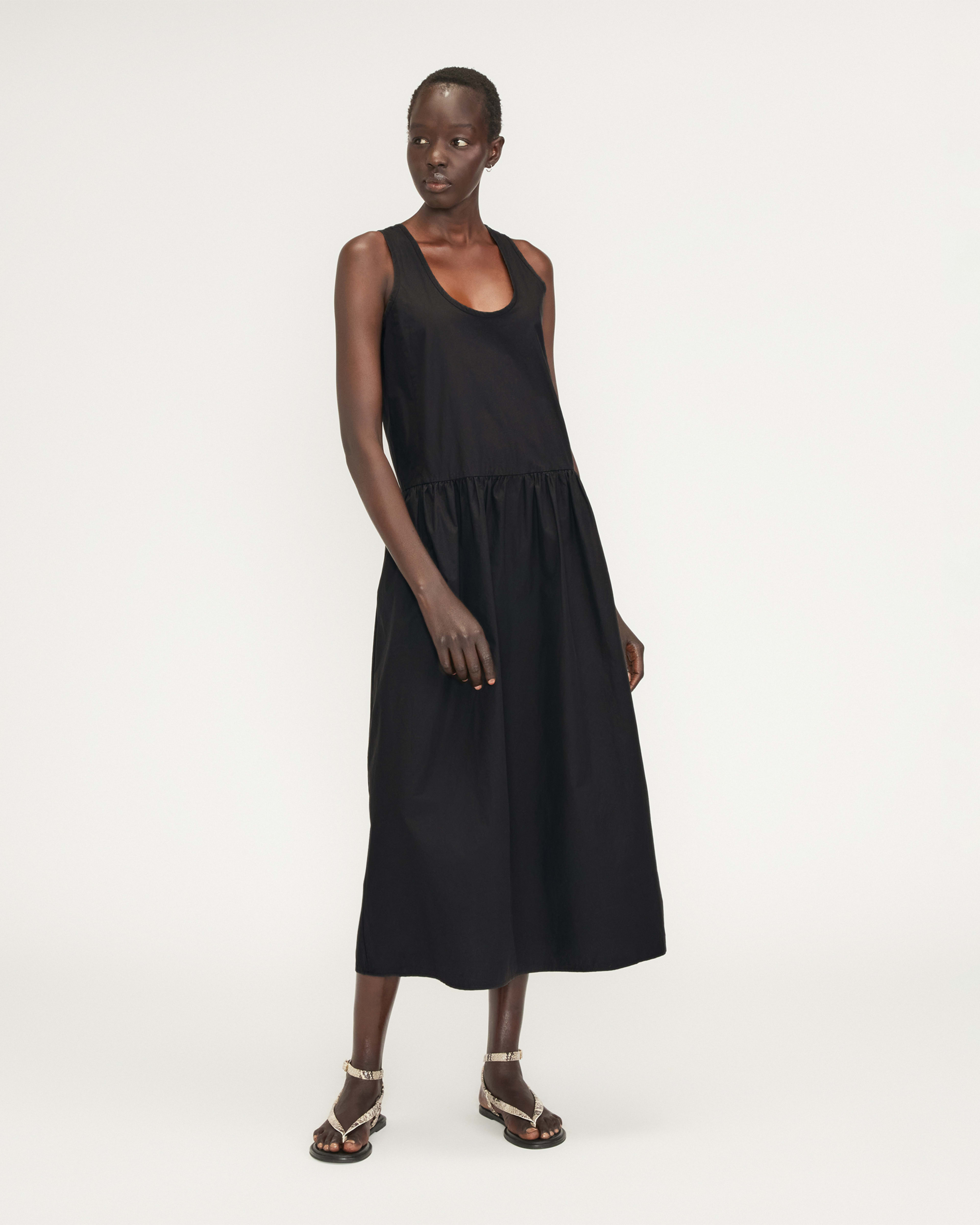 21 Best Linen Dresses to Wear All Summer: Madewell, Everlane & More